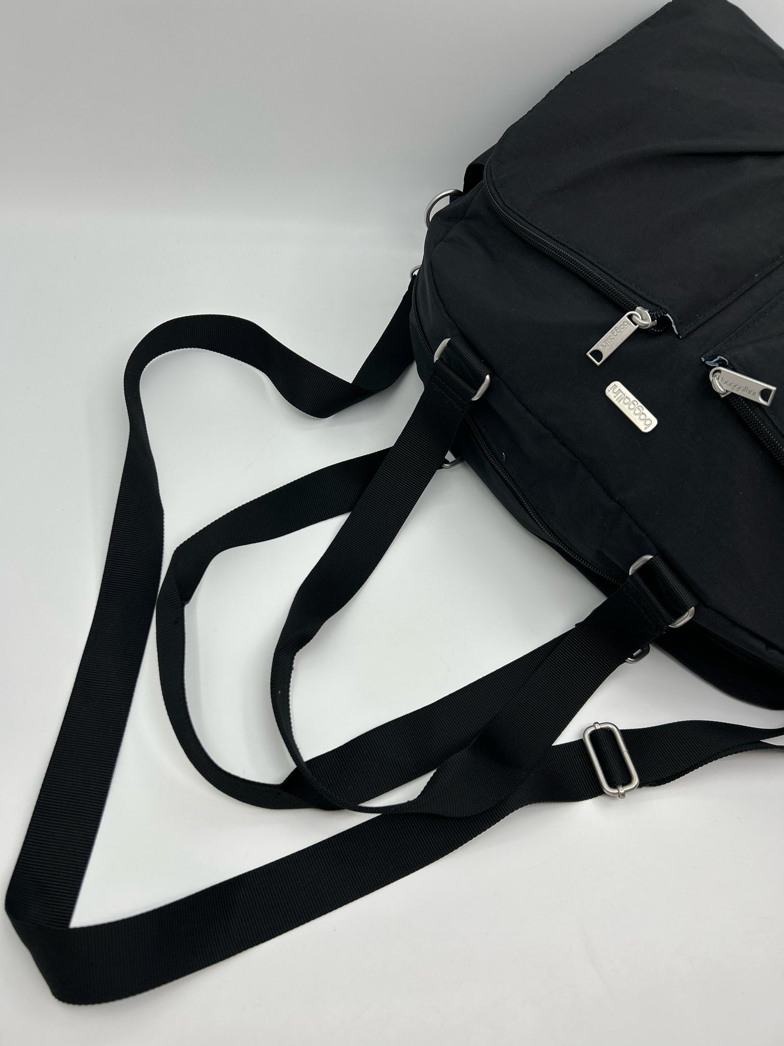 BAGGALLINI Black Luggage