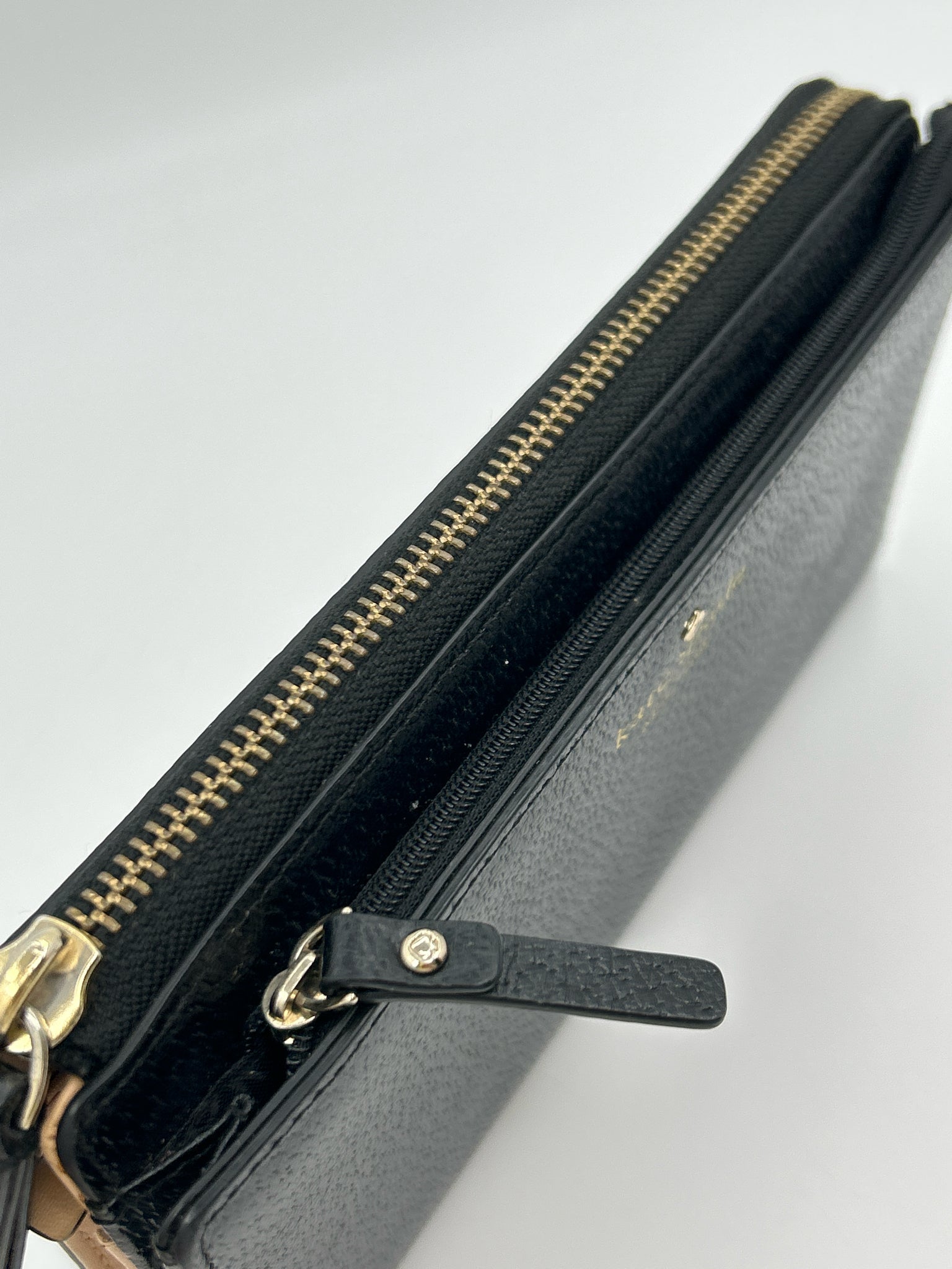 KATE SPADE Black Women Wristlet