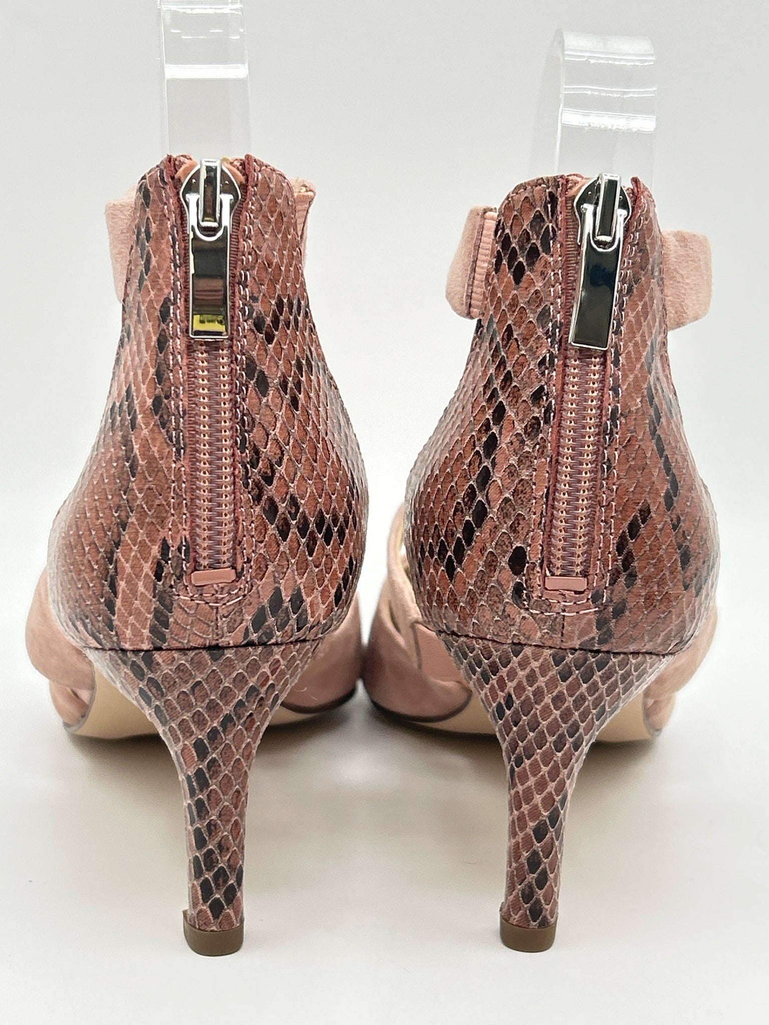 FRANCO SARTO NWOB Size 8.5M Blush Women Pumps NWOB