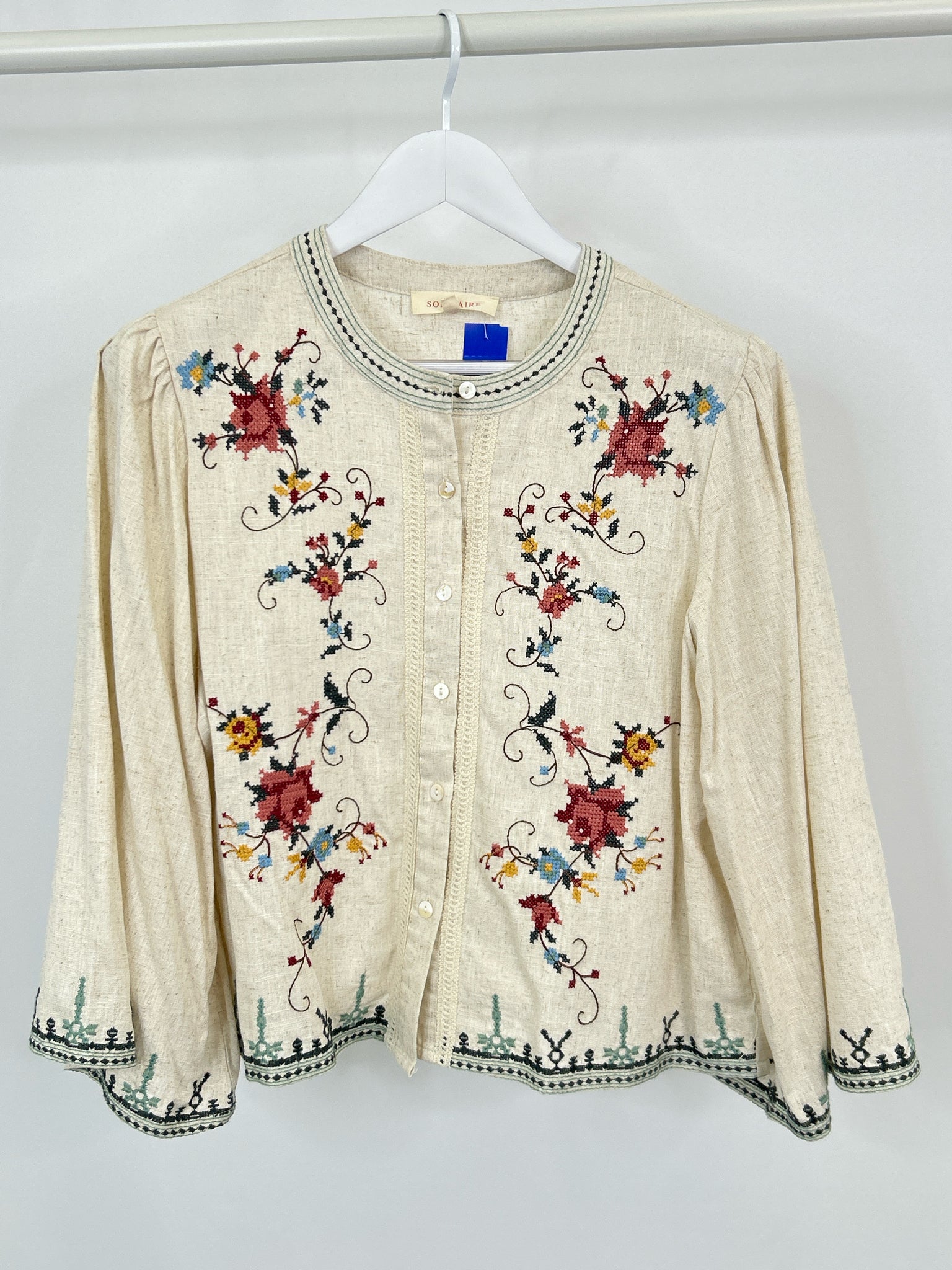 SOLITAIRE Size M Natural Women Blouse
