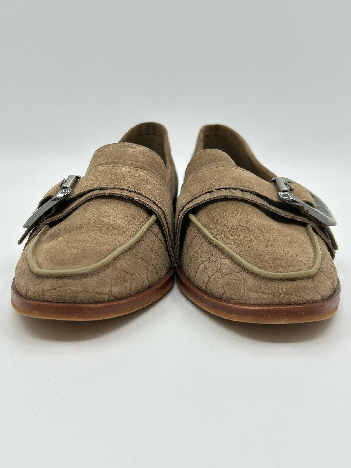 VINCE CAMUTO Size 7.5 Taupe Women Loafer