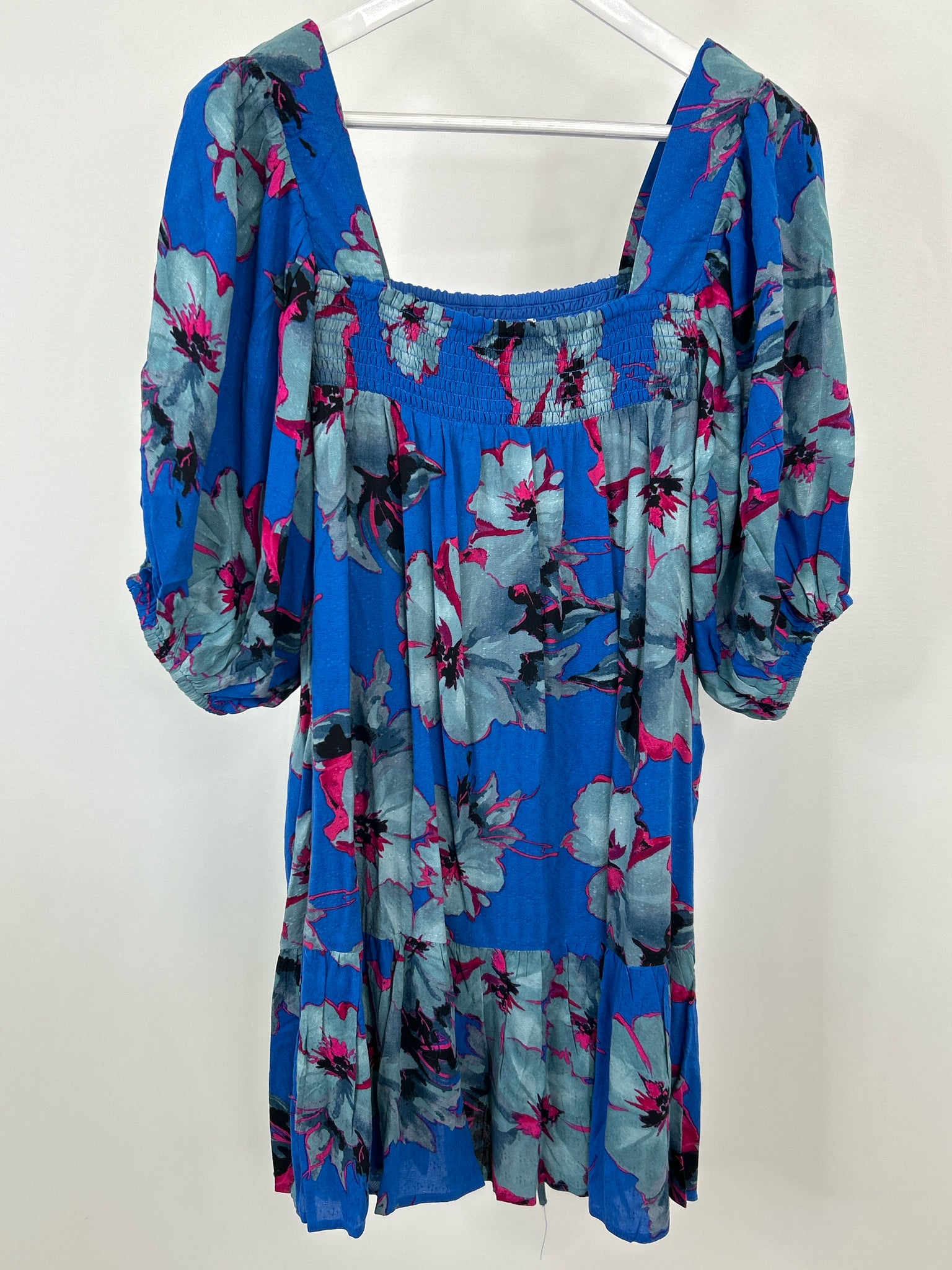 BAND OF THE FREE Size L Blue Floral Women Dress NWT