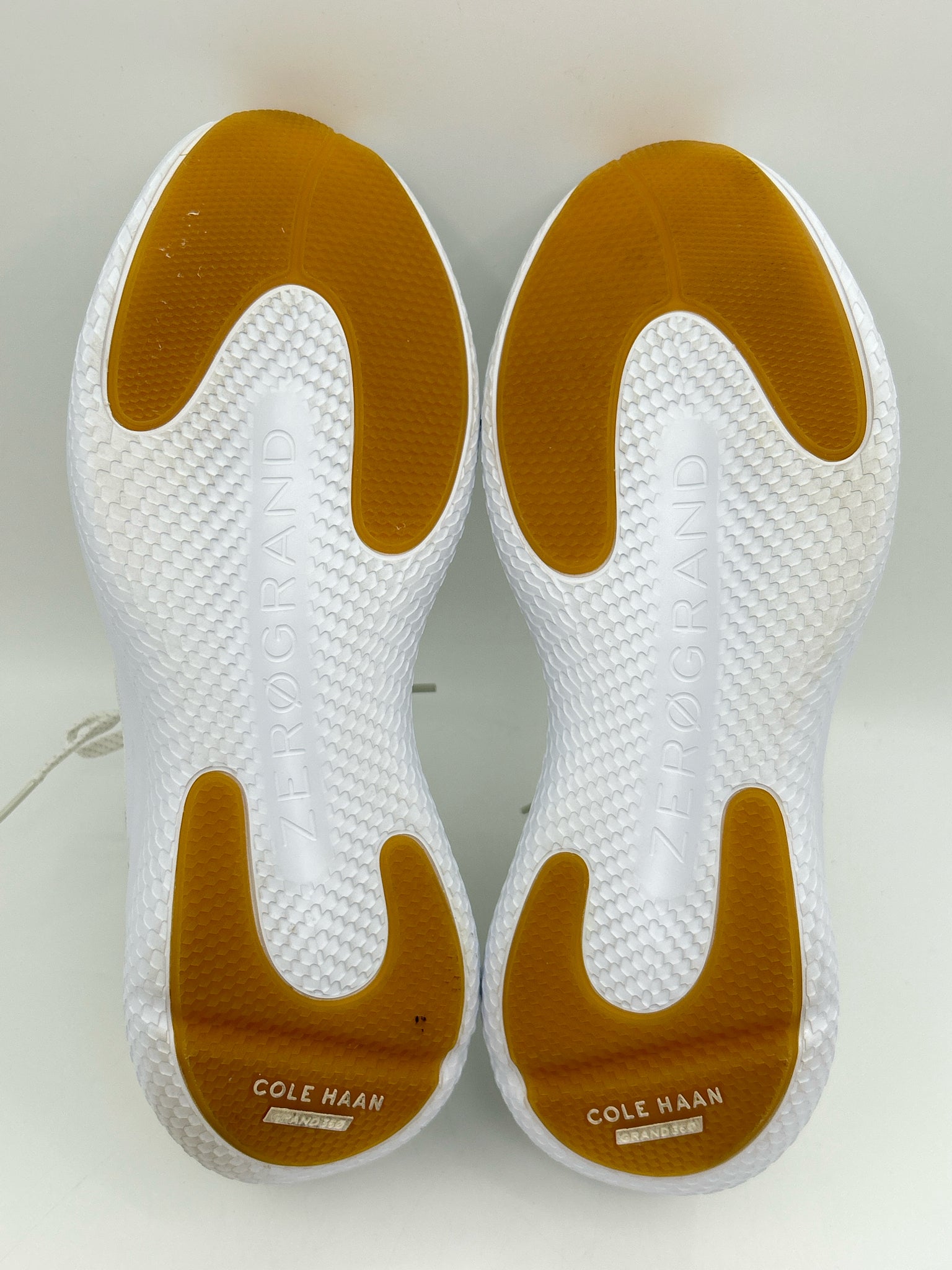COLE HAAN Size 9B White Women Sneakers