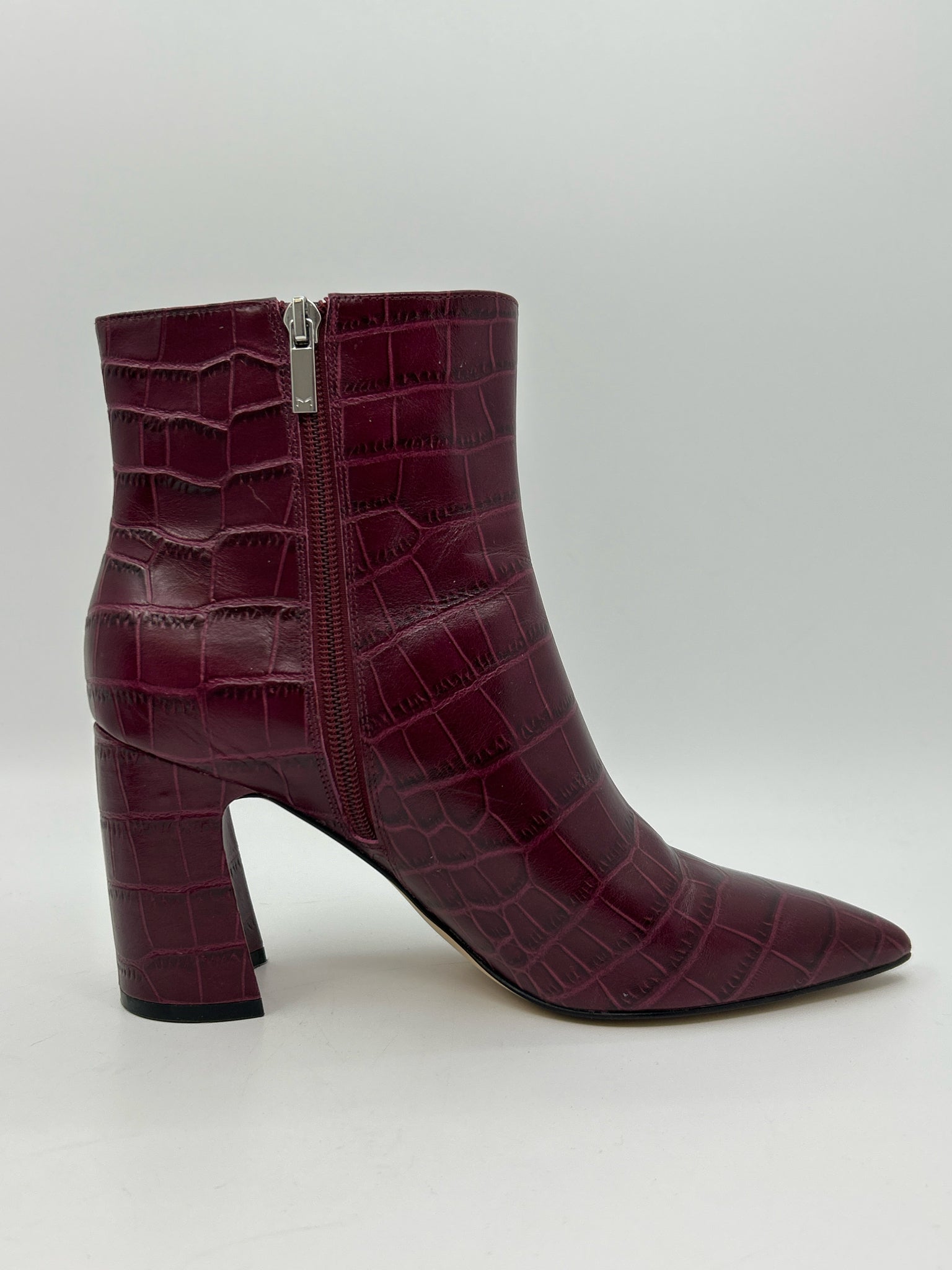 MARC FISHER Size 8.5M Burgundy Women Booties