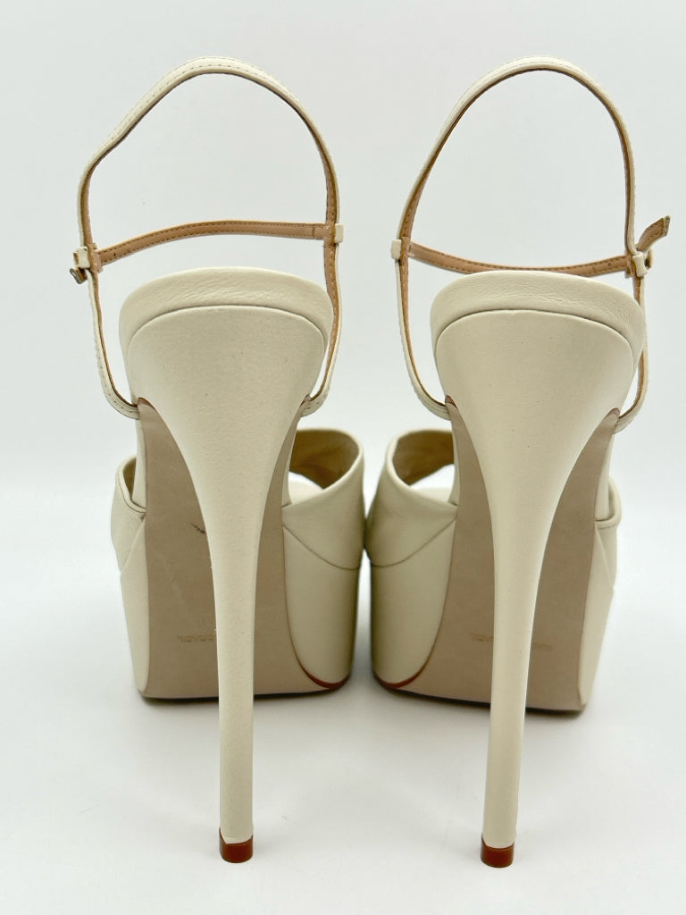 STEVE MADDEN Size 10M BONE Women's Sandal