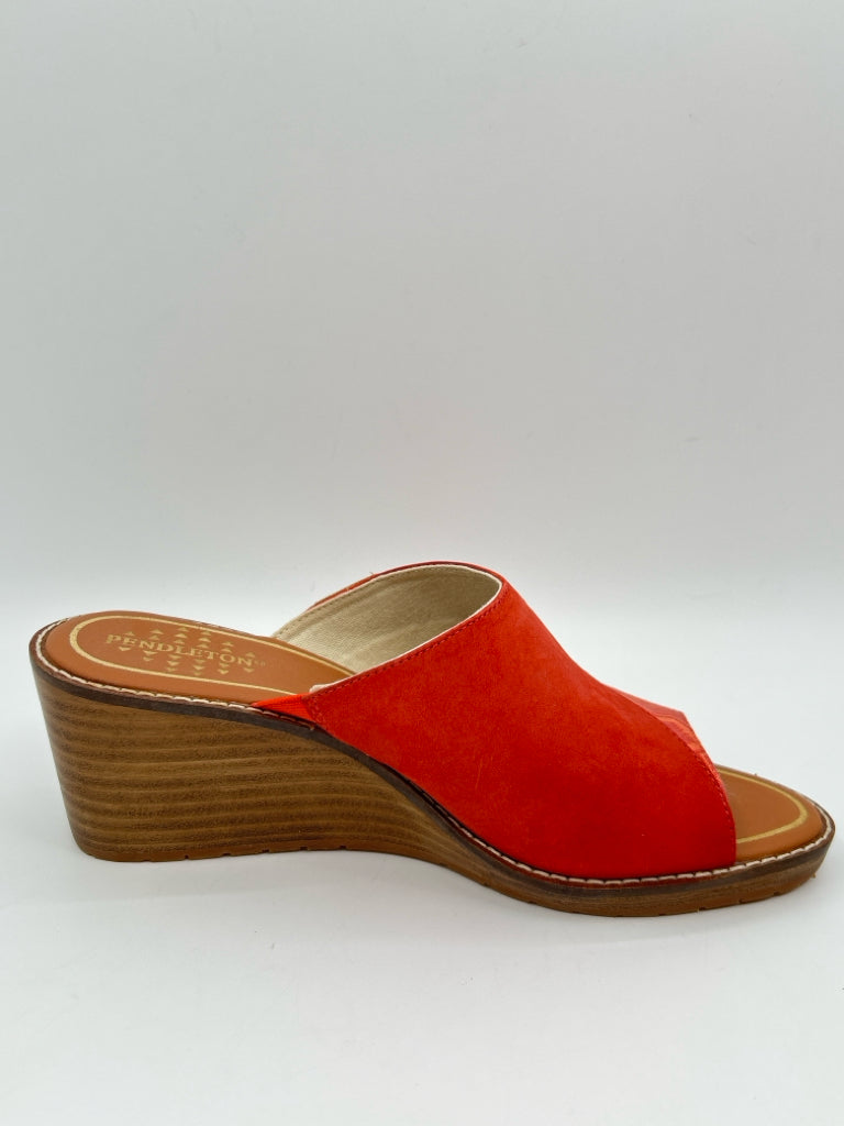 PENDLETON Size 7 Orange Red Sandal