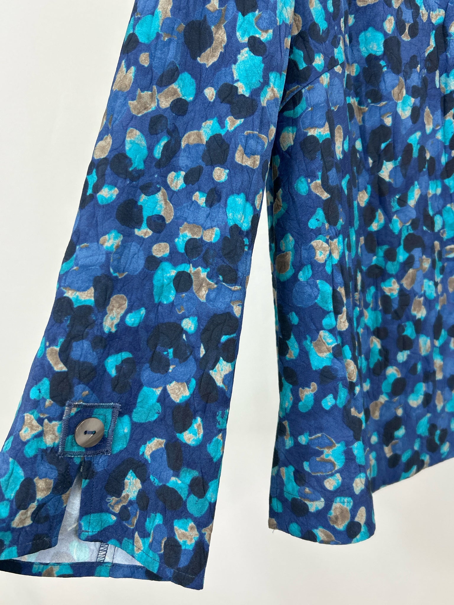 HABITAT Size S Blue Print Women Top