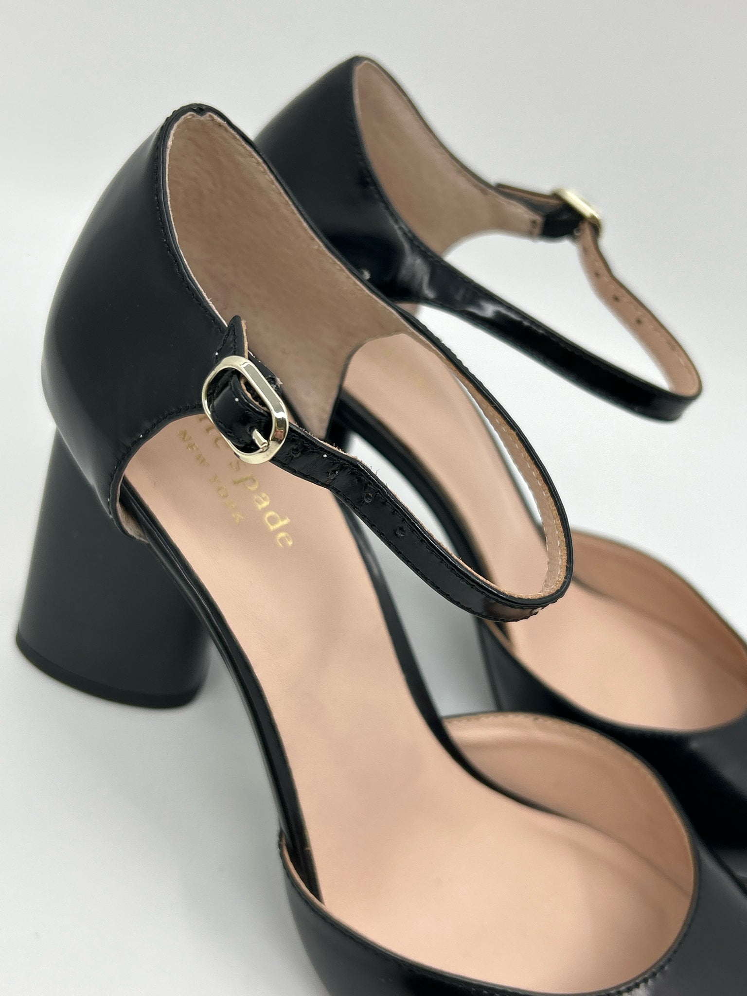 KATE SPADE Size 8M Black Women Pumps