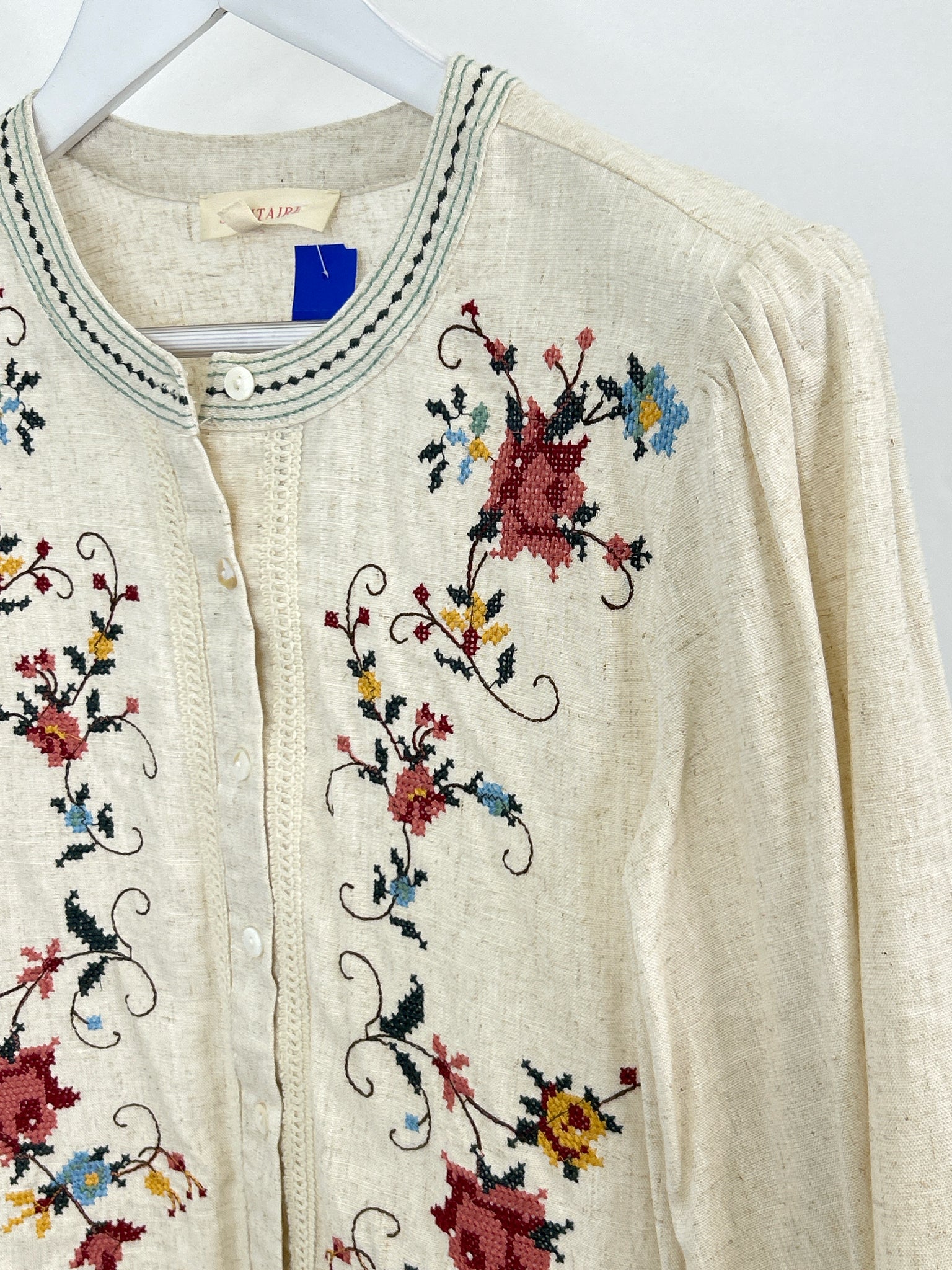 SOLITAIRE Size M Natural Women Blouse