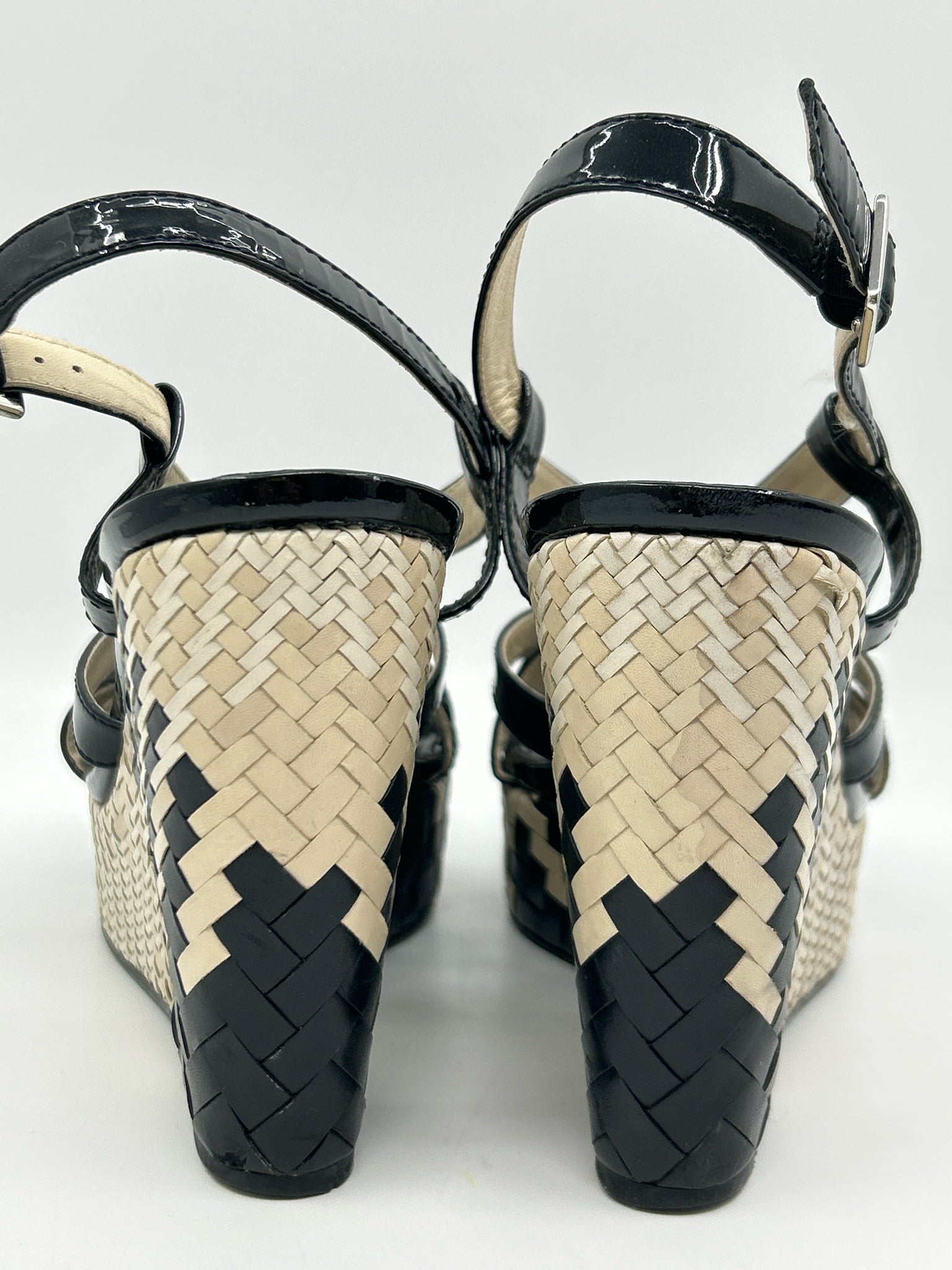 COLE HAAN Size 9B Black Women Sandal