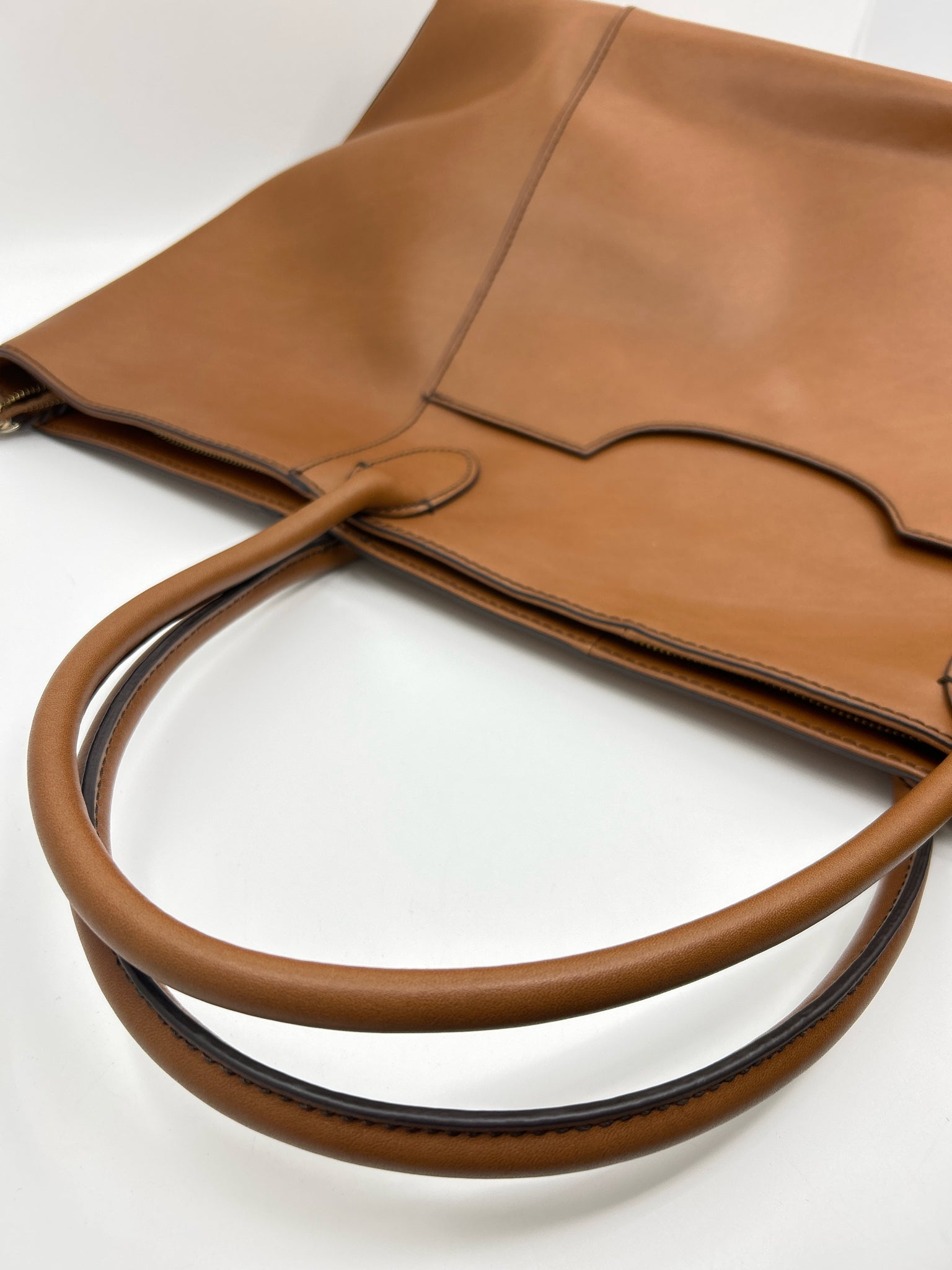 G.I.L.I Mahogany Women Tote