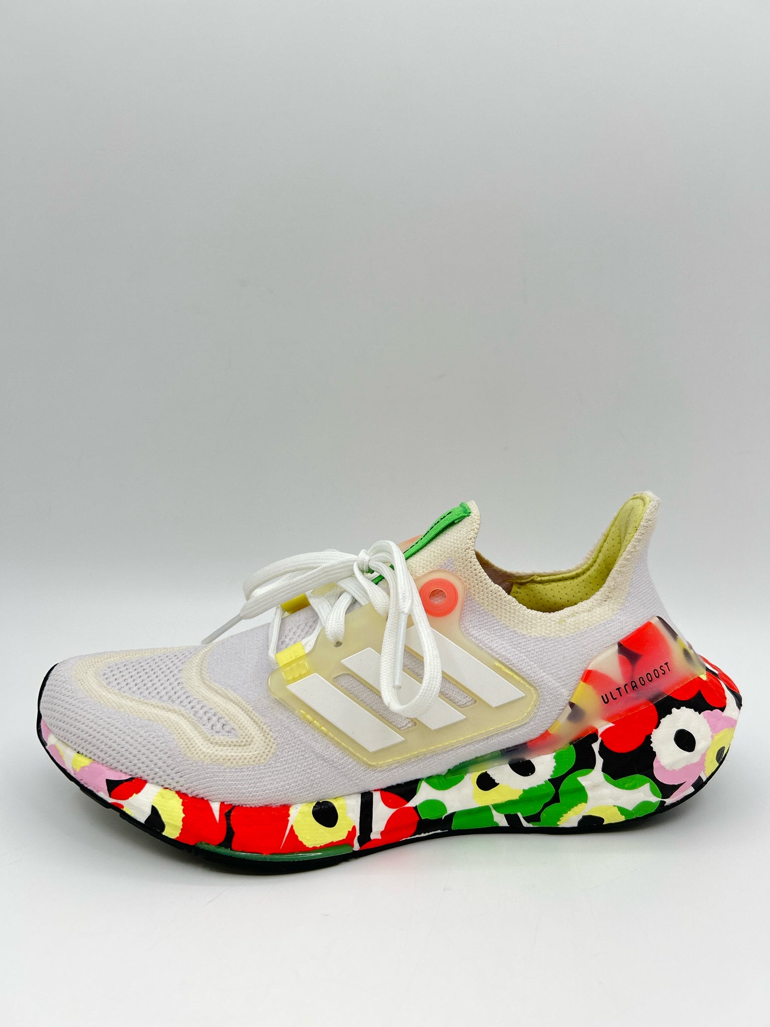 ADIDAS Size 6 White Women Sneakers