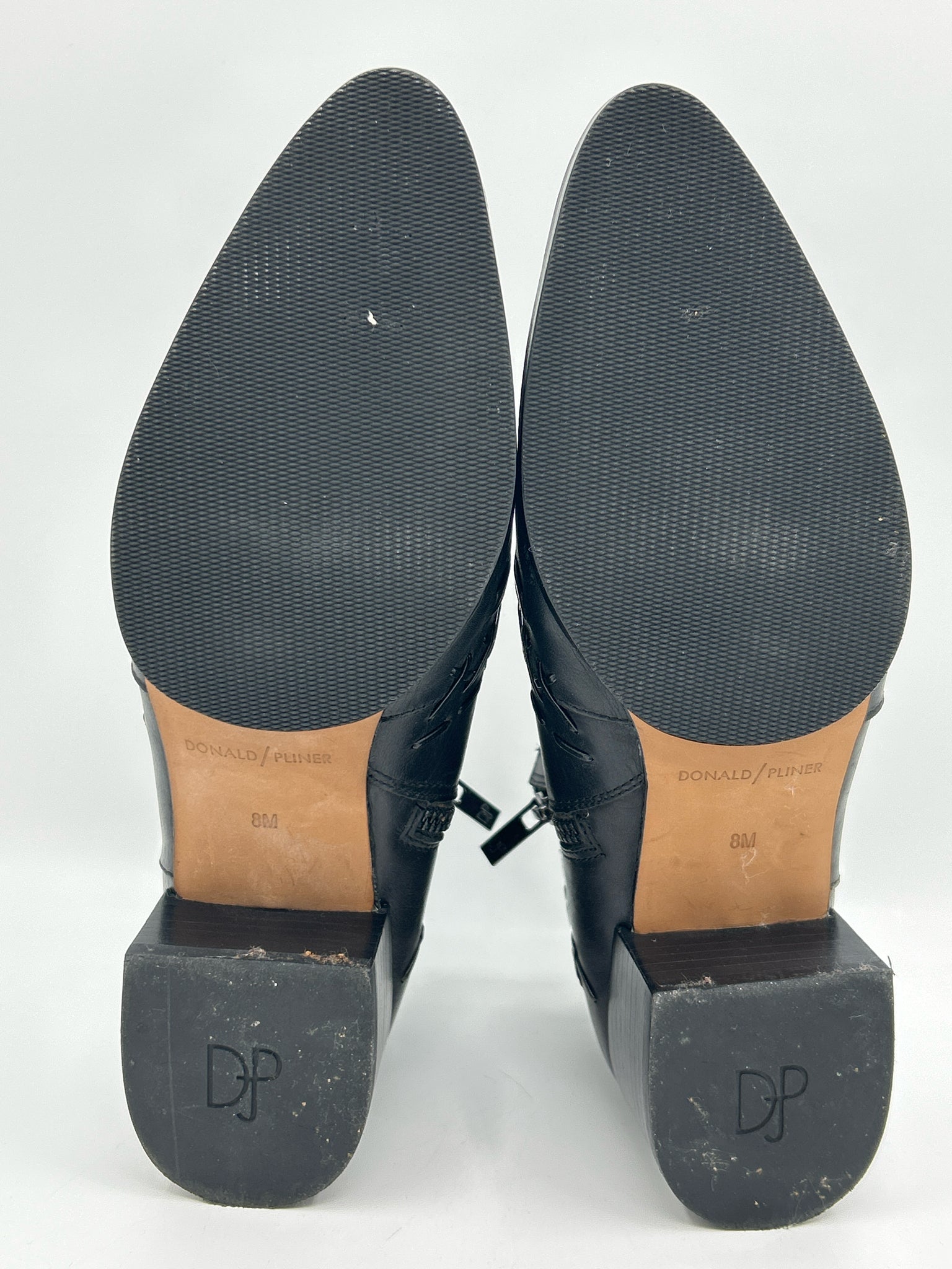DONALD PLINER Size 8M Black Women Booties