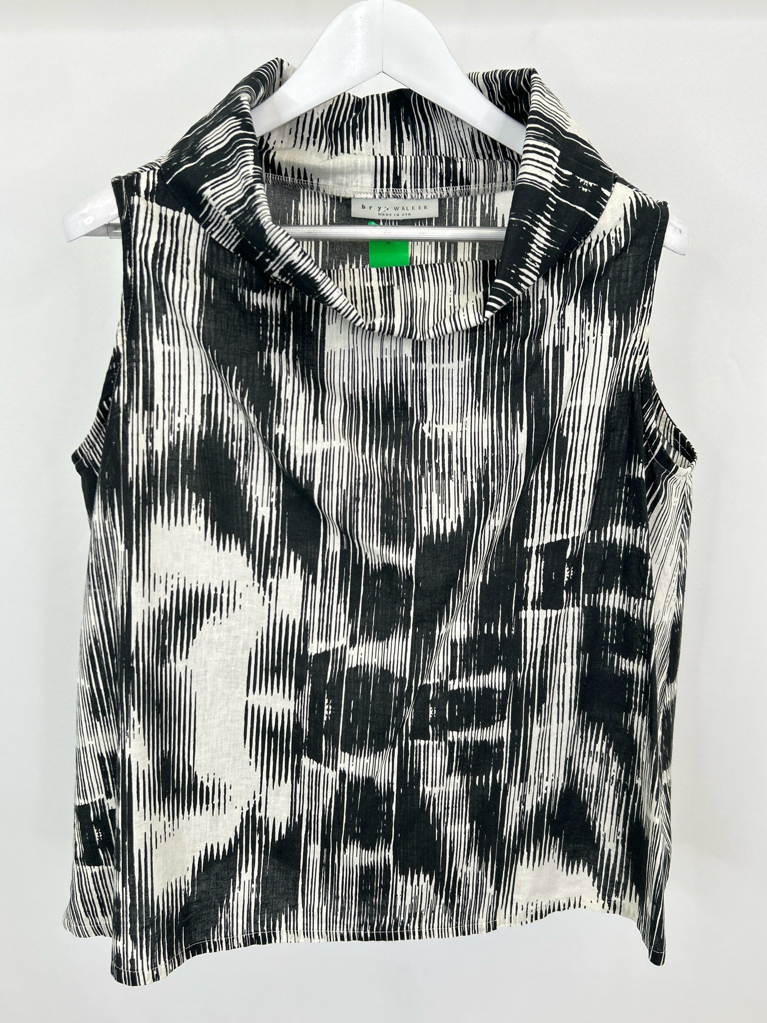 BRYN WALKER Size S CREAM & BLACK Women Top