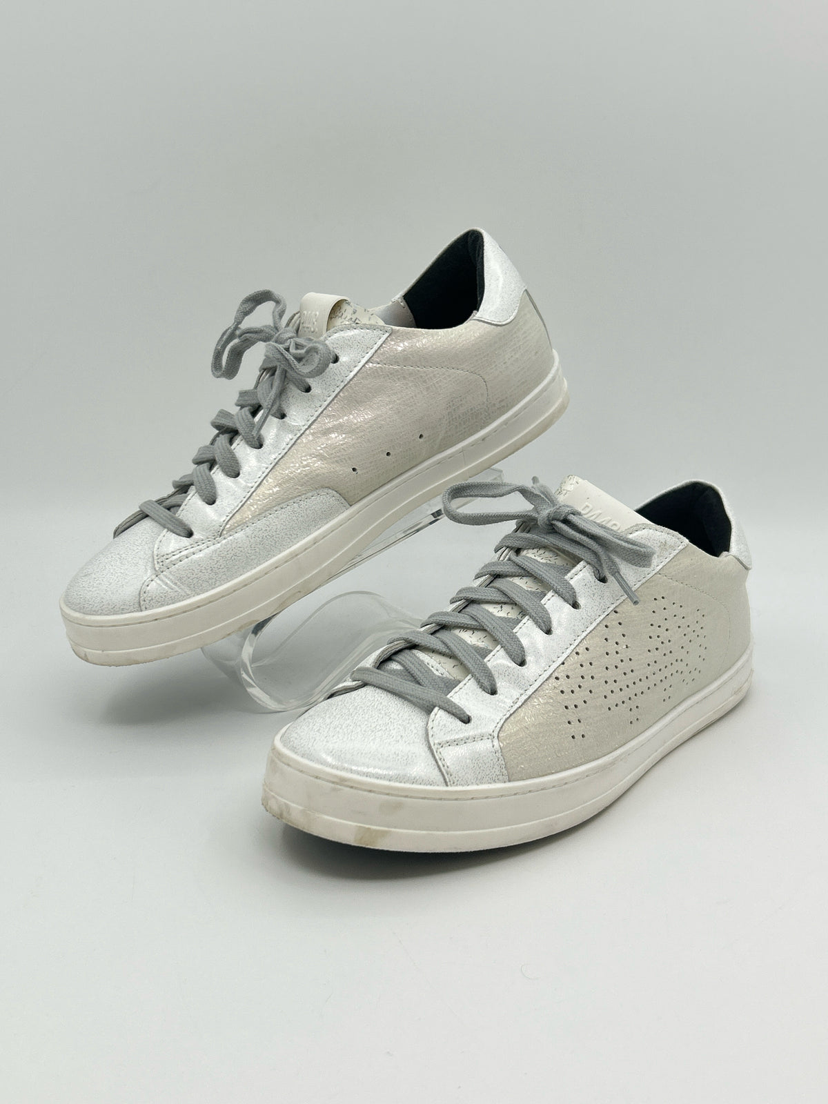 P448 Size 39/8 White Women Sneakers