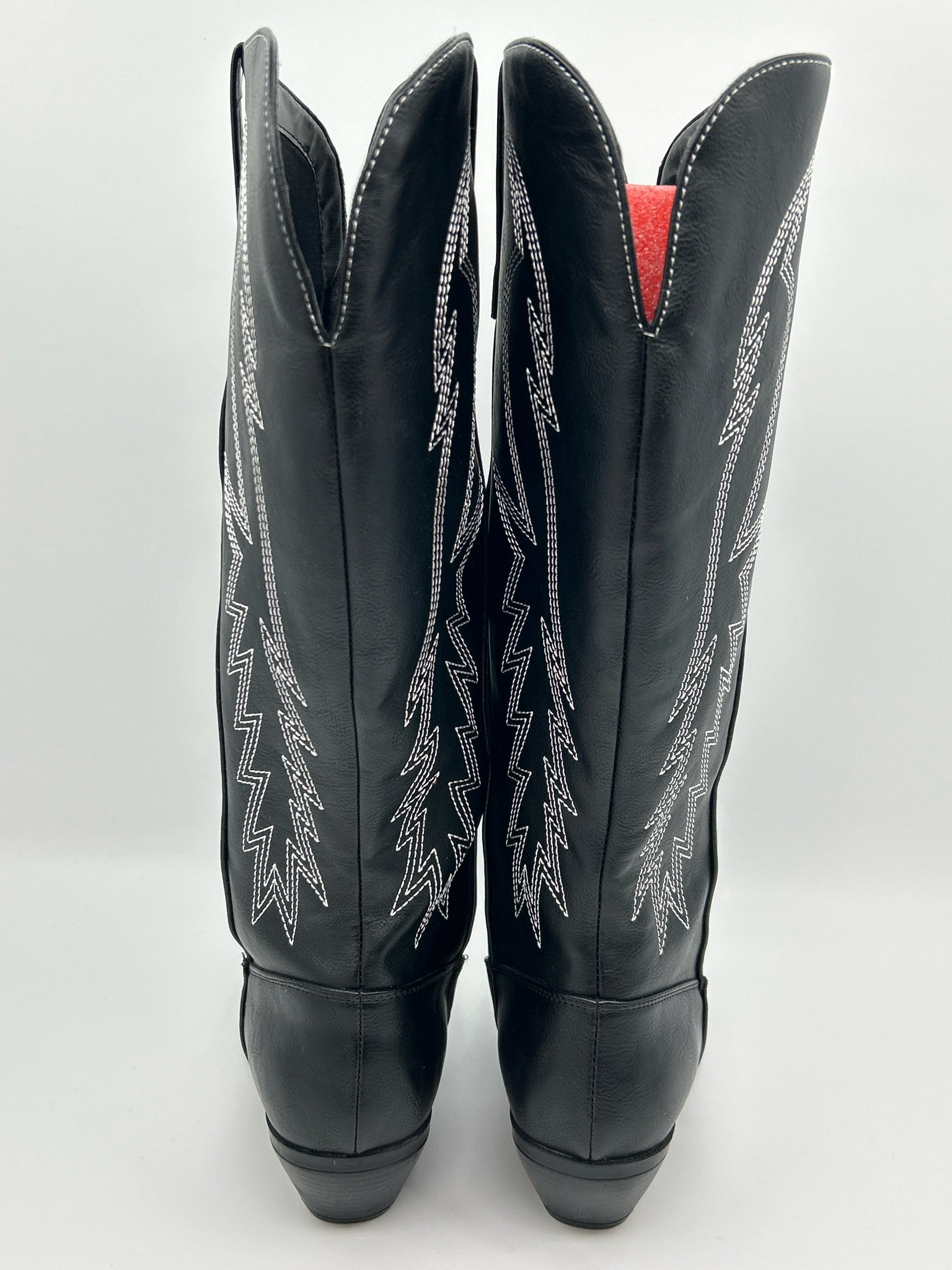 SODA Size 8 Black Women Boots