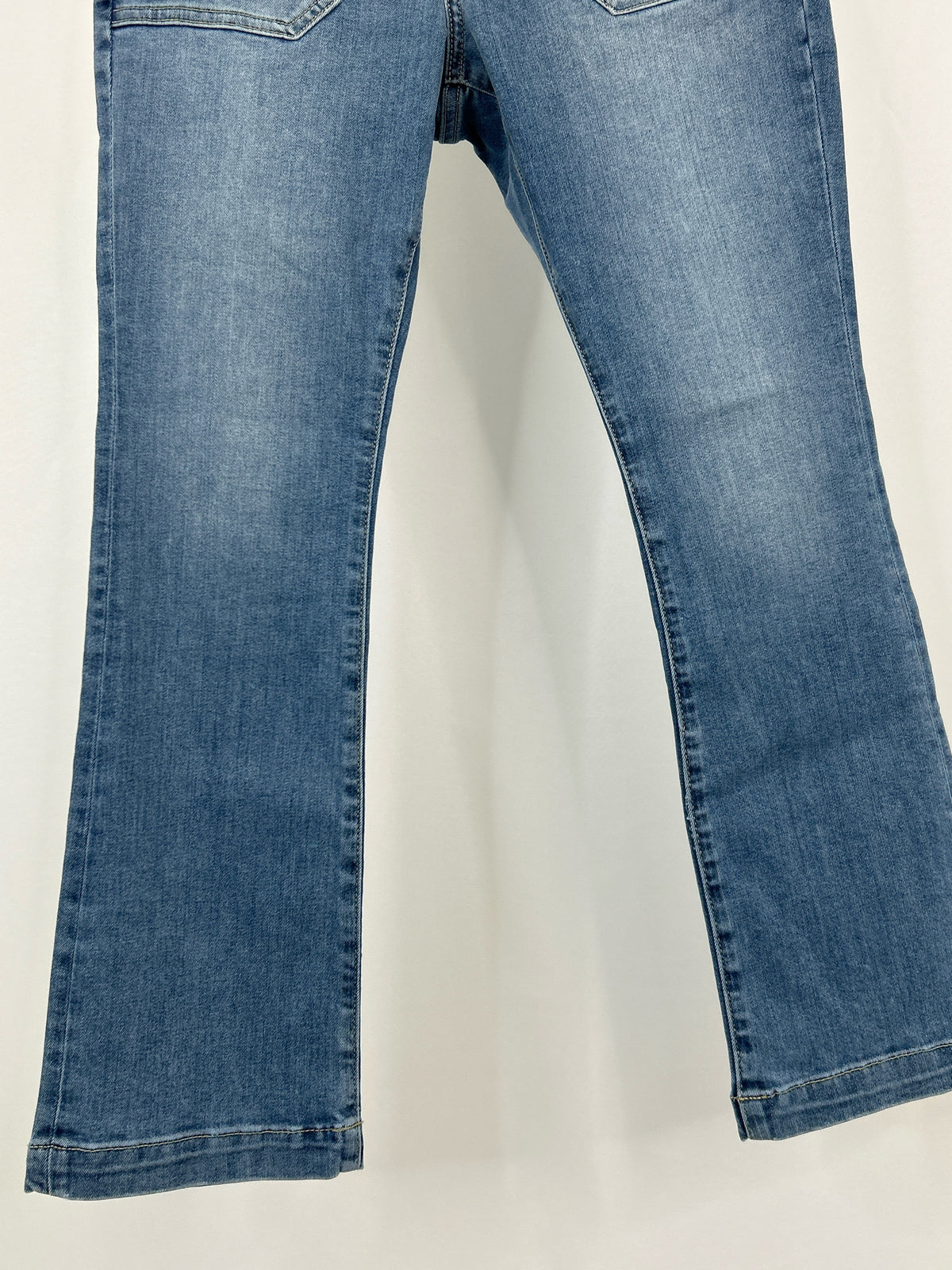 BANANA REPUBLIC NWT Size 2/26 BLUE DENIM Women jeans