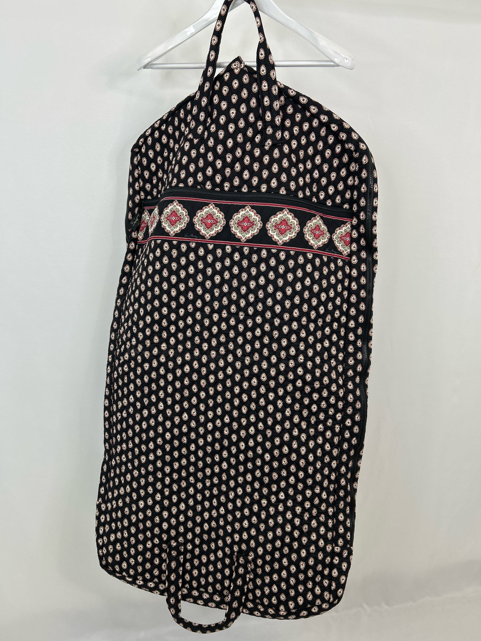 VERA BRADLEY Black Print Luggage