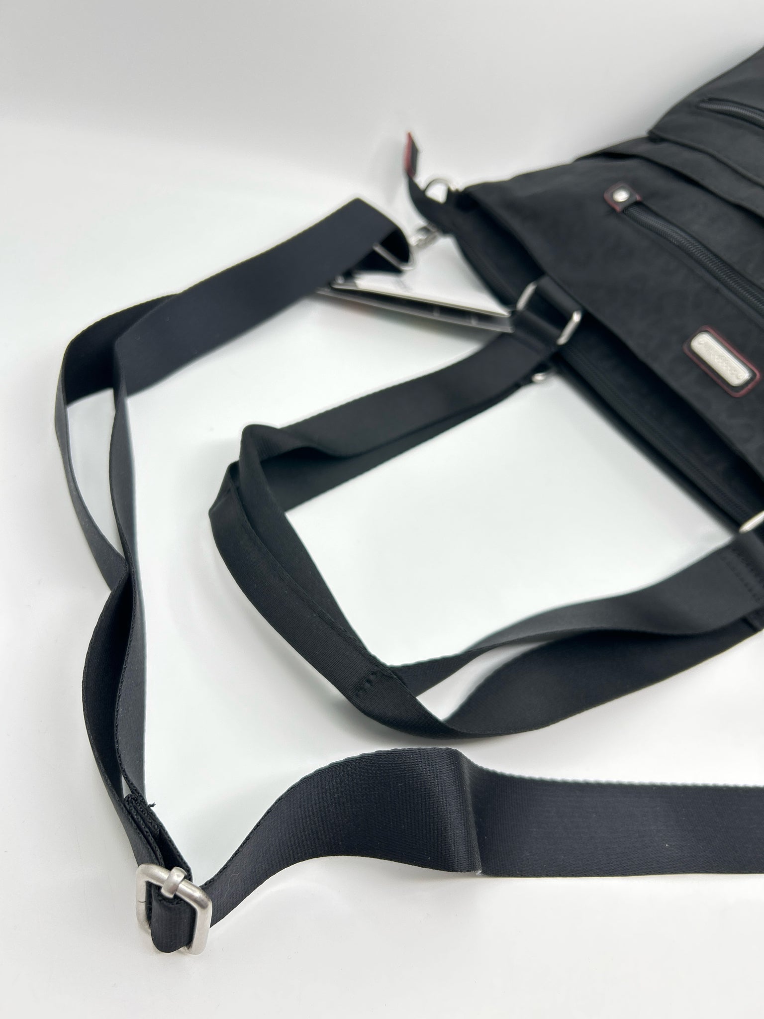 BAGGALLINI Black Women Tote