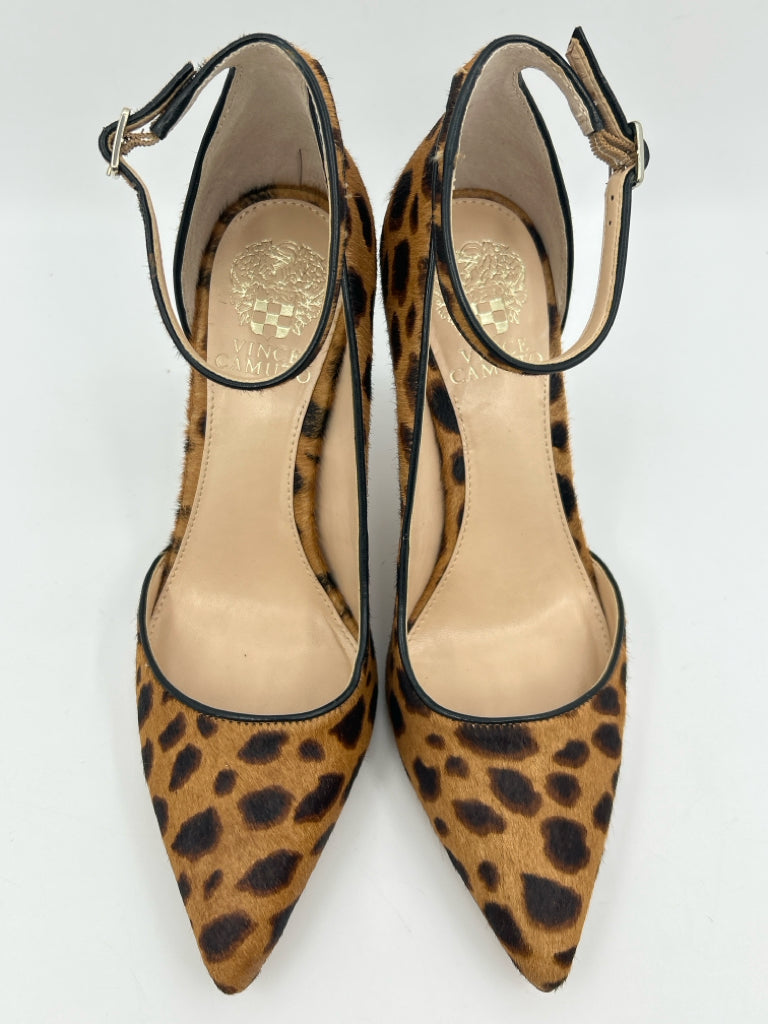 VINCE CAMUTO Size 8.5 Natural & Black Pumps