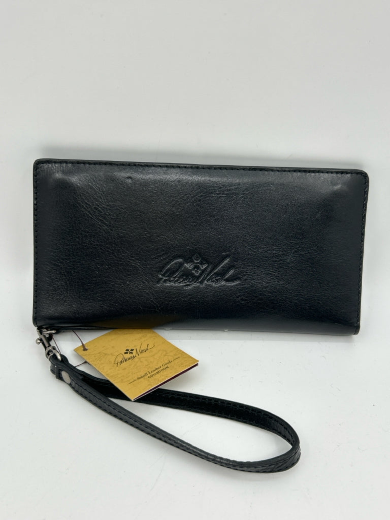 PATRICIA NASH Black Wristlet