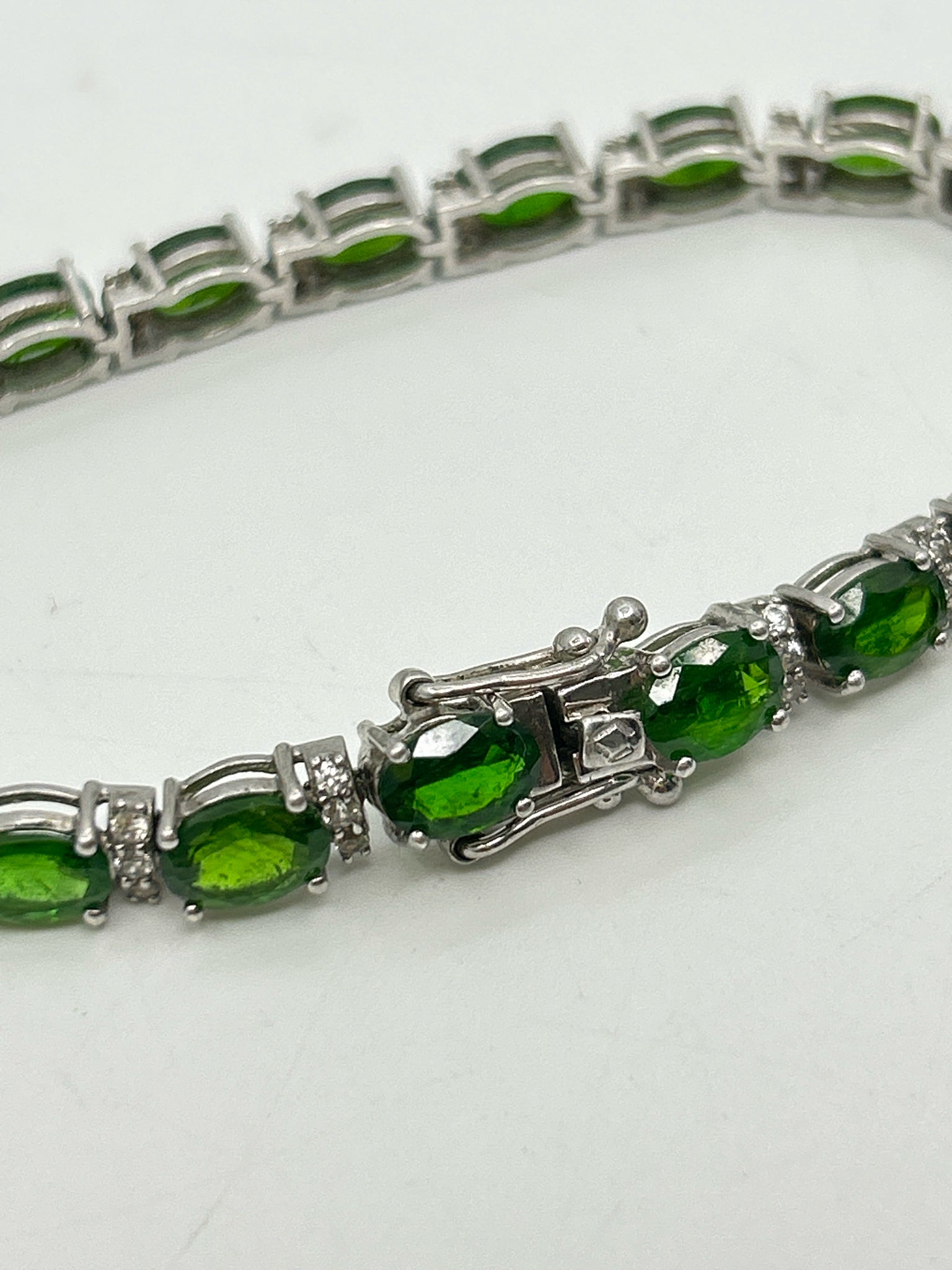 RJ 925 SILVER AND GREEN Bracelet