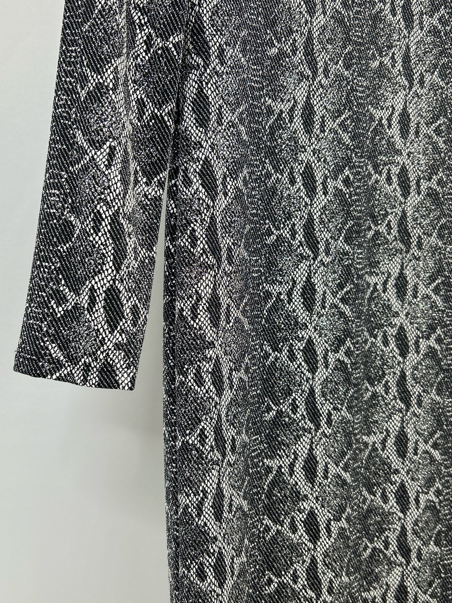 INC Size 6 GREY METALLIC Women Dress