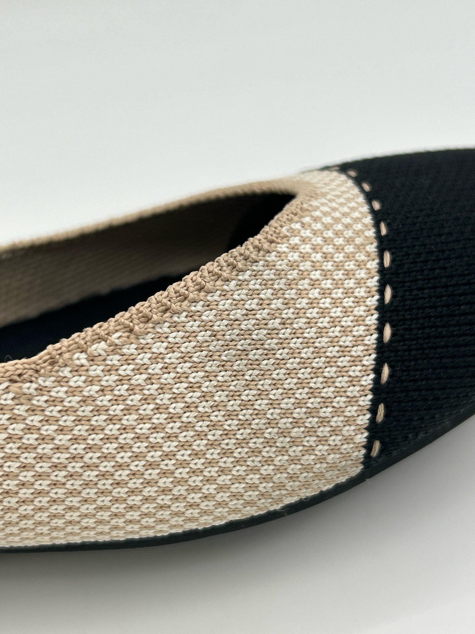 ROTHY'S Size 9.5W BEIGE AND BLACK Women Flats