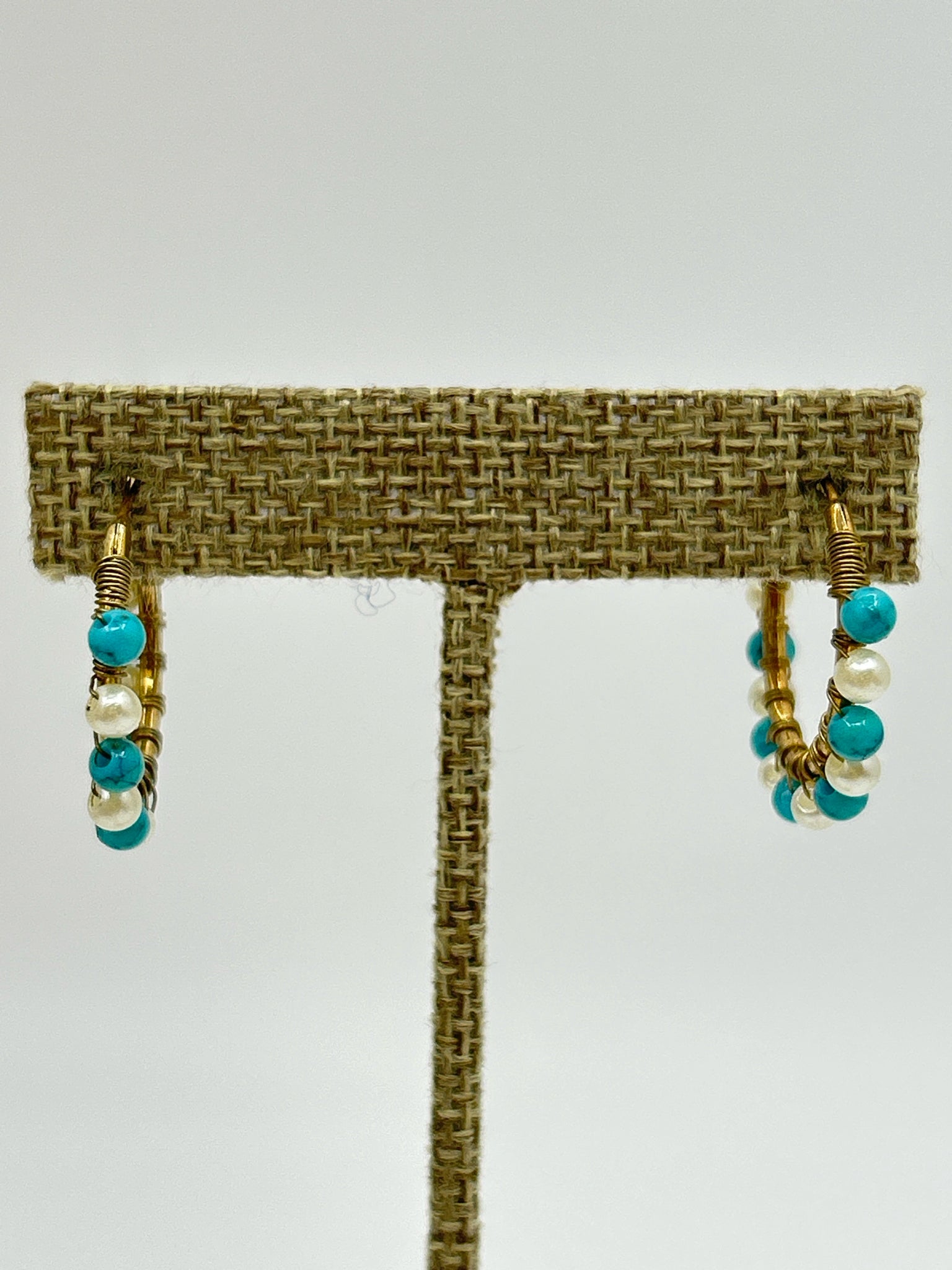 SUZANNE SOMERS Gold and Blue Jewelry Set