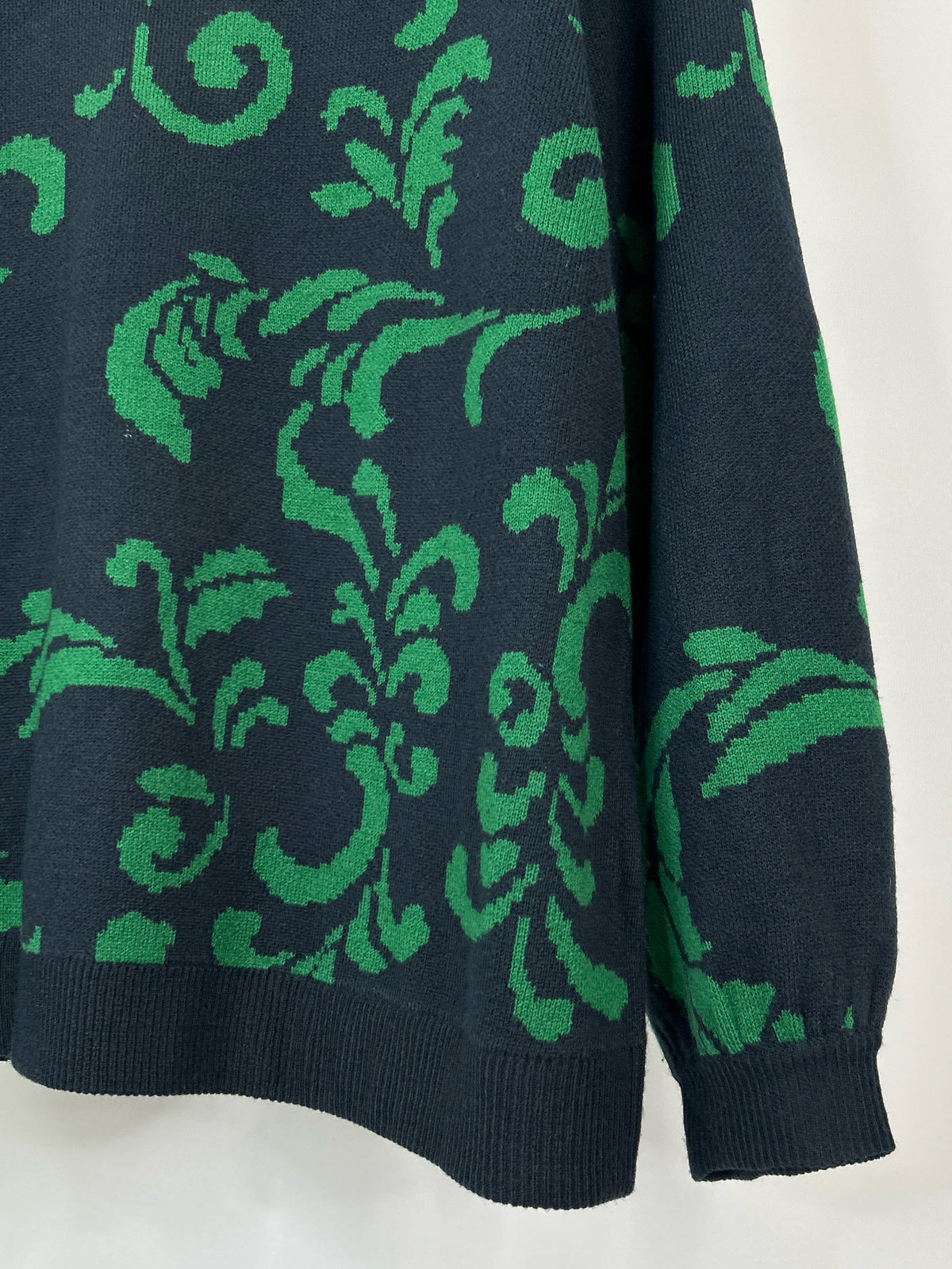 G.I.L.I Size L NAVY AND GREEN Women 2-Piece w/pants