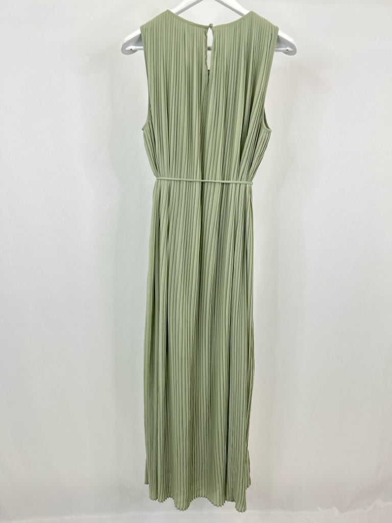 BANANA REPUBLIC Size M light green Women's Dress