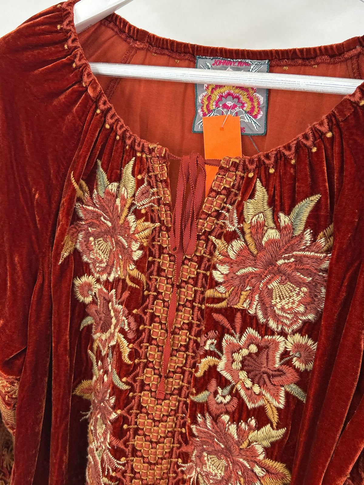 JOHNNY WAS Size M RUST Women Top