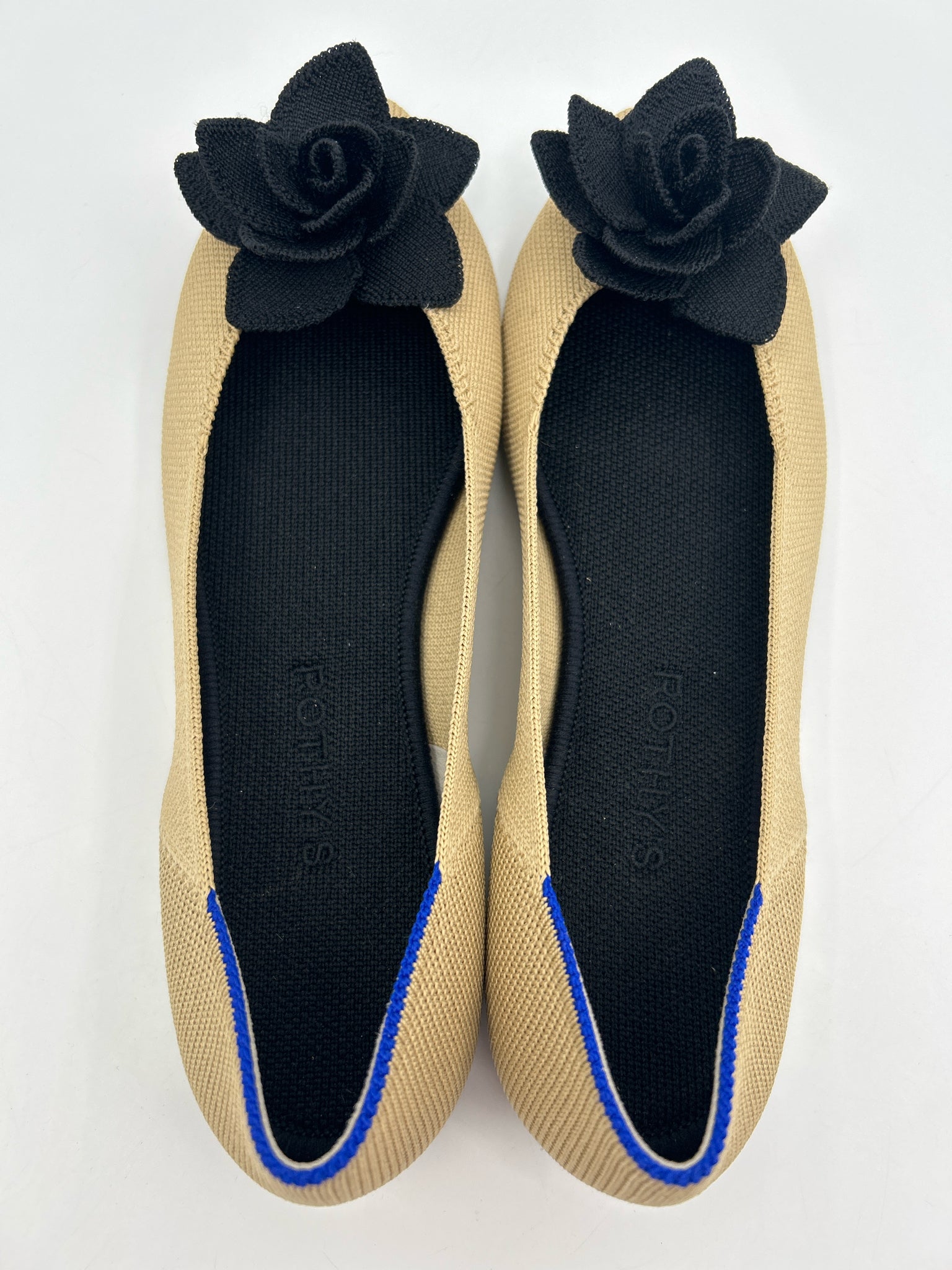 ROTHY'S NWOB Size 8.5 BEIGE AND BLACK Women Flats