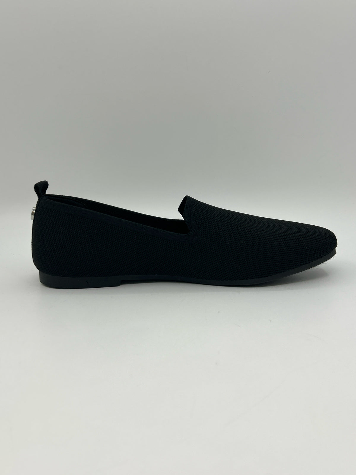 STEVE MADDEN Size 10M Black Women Flats