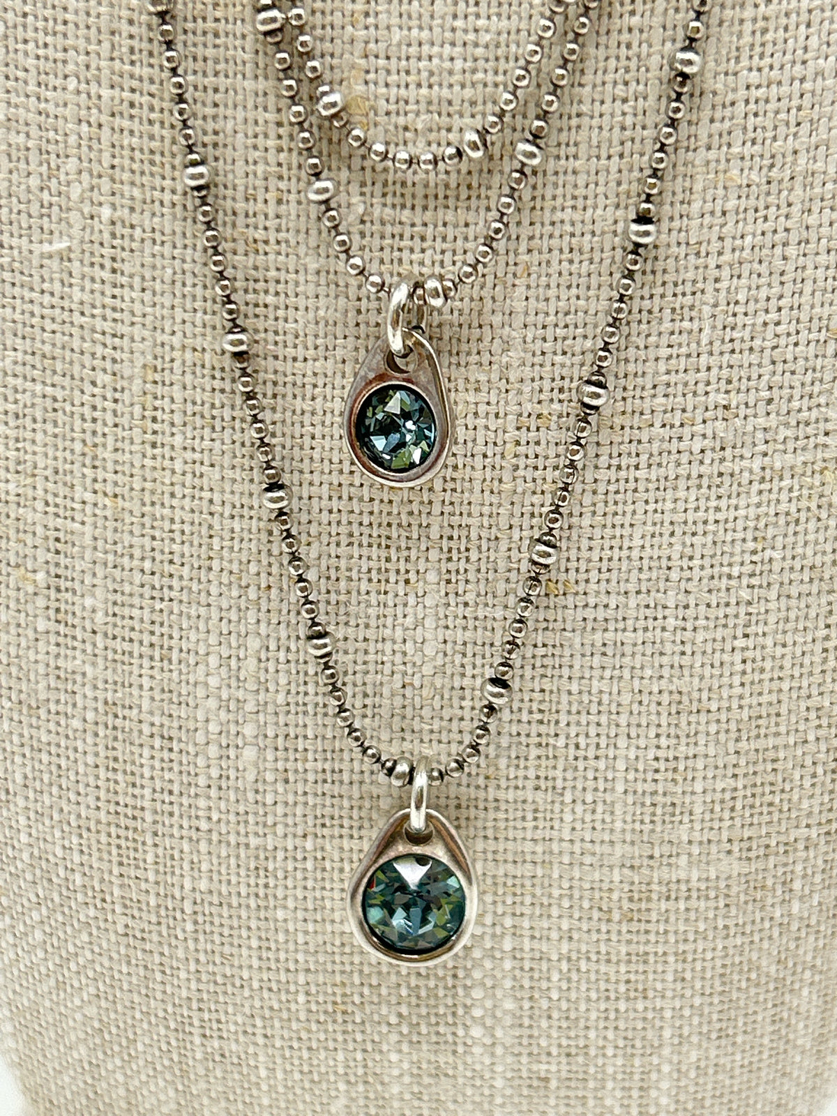 UNO DE 50 Silver & Blue Necklace