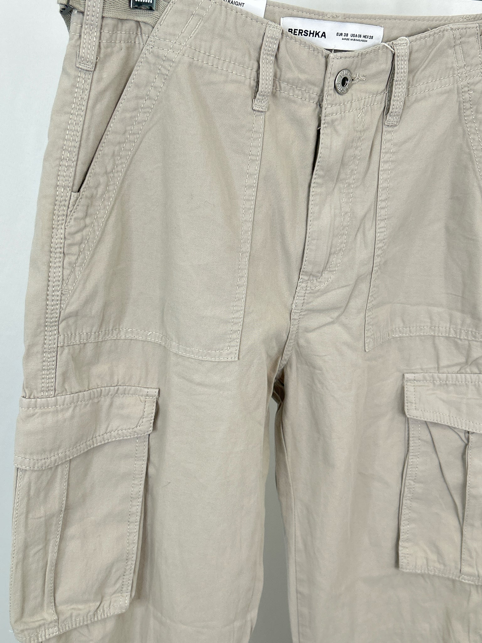 BERSHKA NWT Size 6 Beige Women Pants