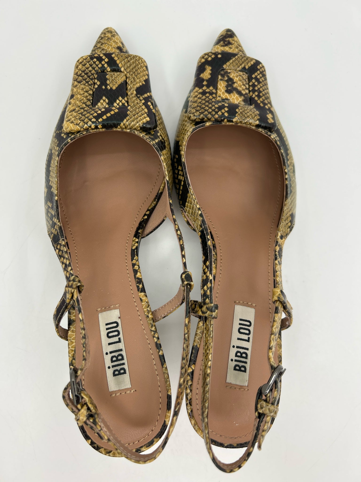 BIBI LOU Size 10 Beige and Black Women Pumps