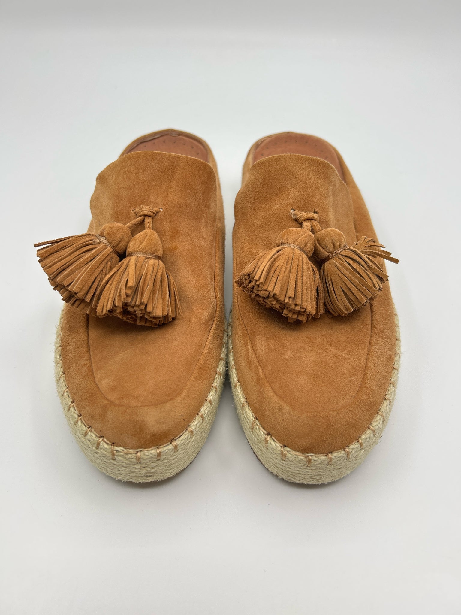 GENTLE SOULS Size 7M Tan Women Shoes