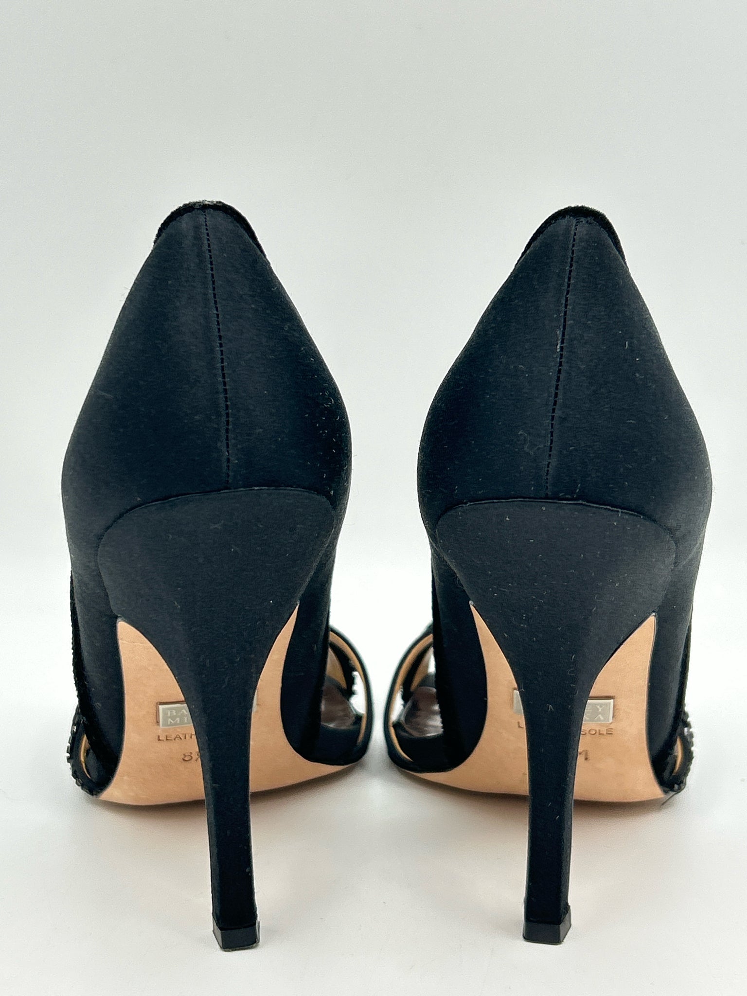 BADGLEY MISCHKA Size 8.5M Black Women Sandal