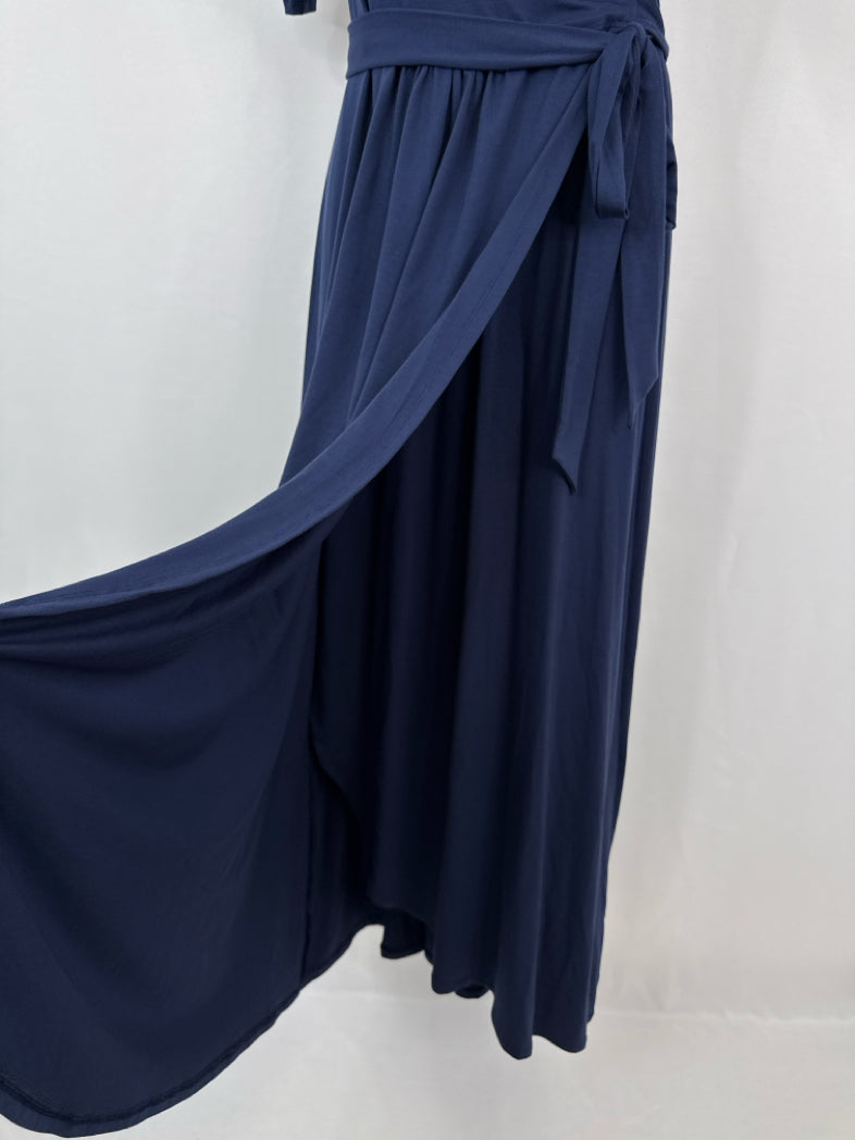 QUINCE Size L Navy Women Dress