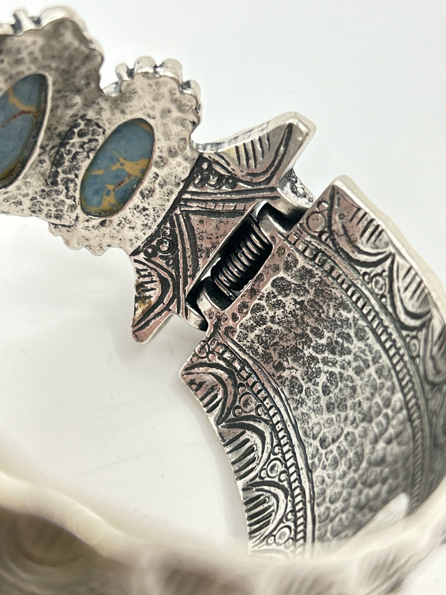 NO BRAND Silver and Blue Bracelet NWT