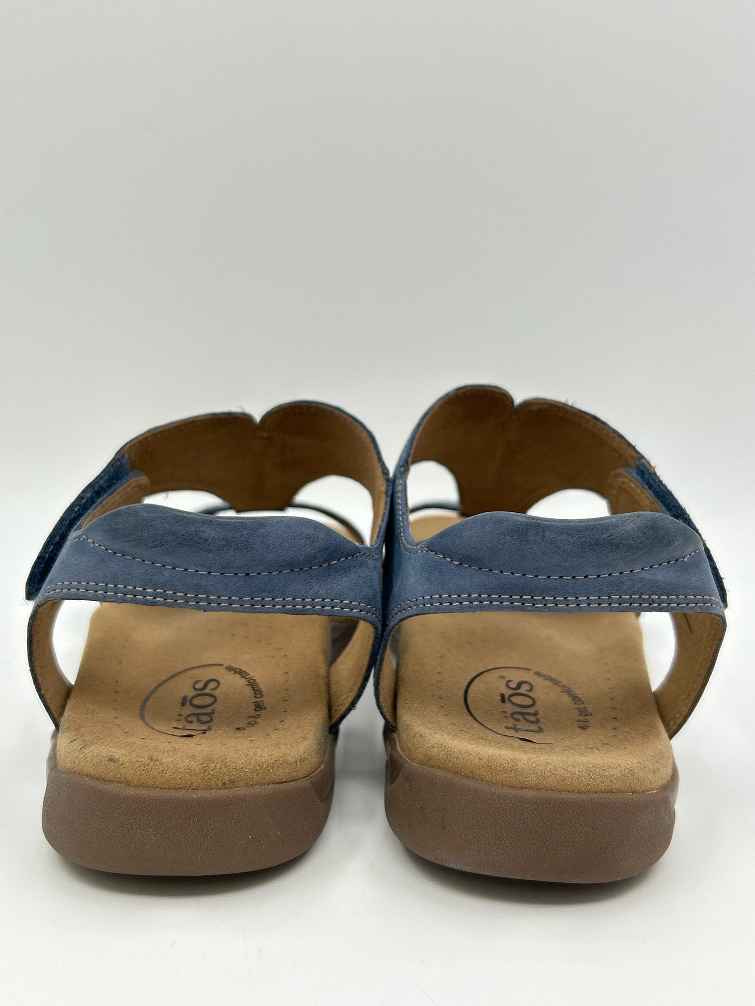 TAOS Size 9 Blue Women Sandal