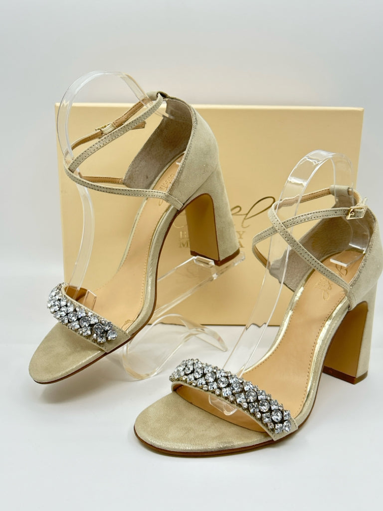 BADGLEY MISCHKA Size 10 Gold Women's Sandal