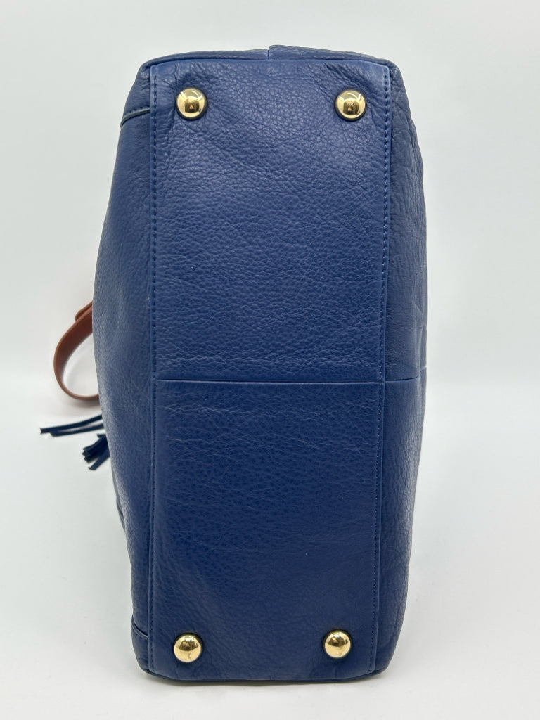 ISSAC MIZRAHI BLUE AND TAN Purse