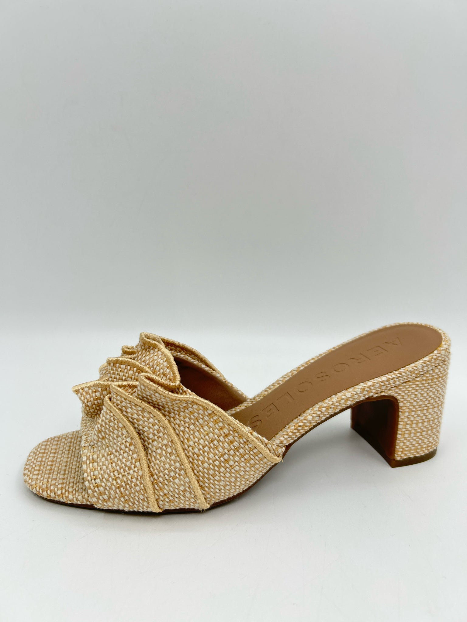 AEROSOLES Size 8M Beige Women Sandal