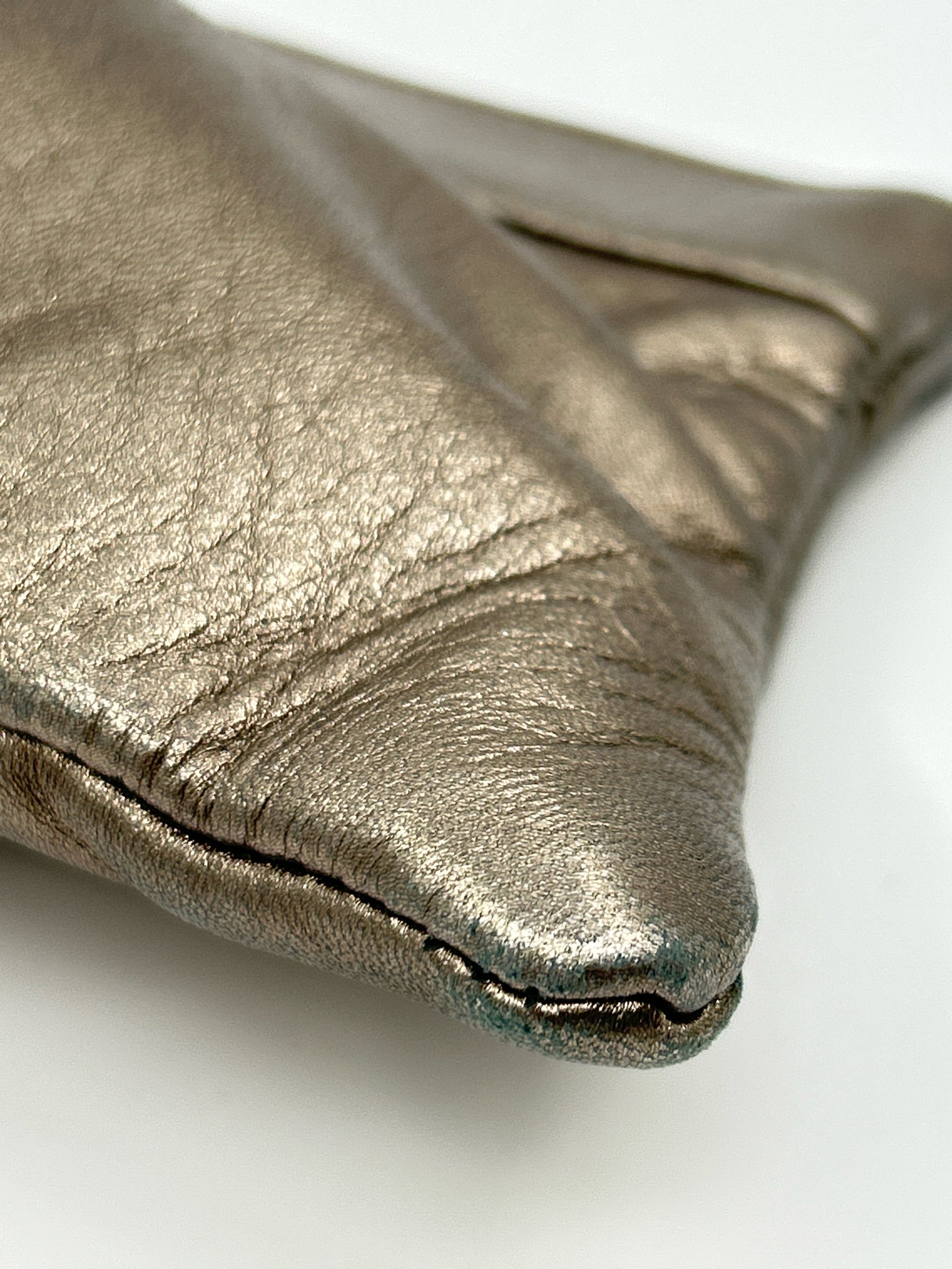 LAUREN MERKIN METALLIC Women Clutch
