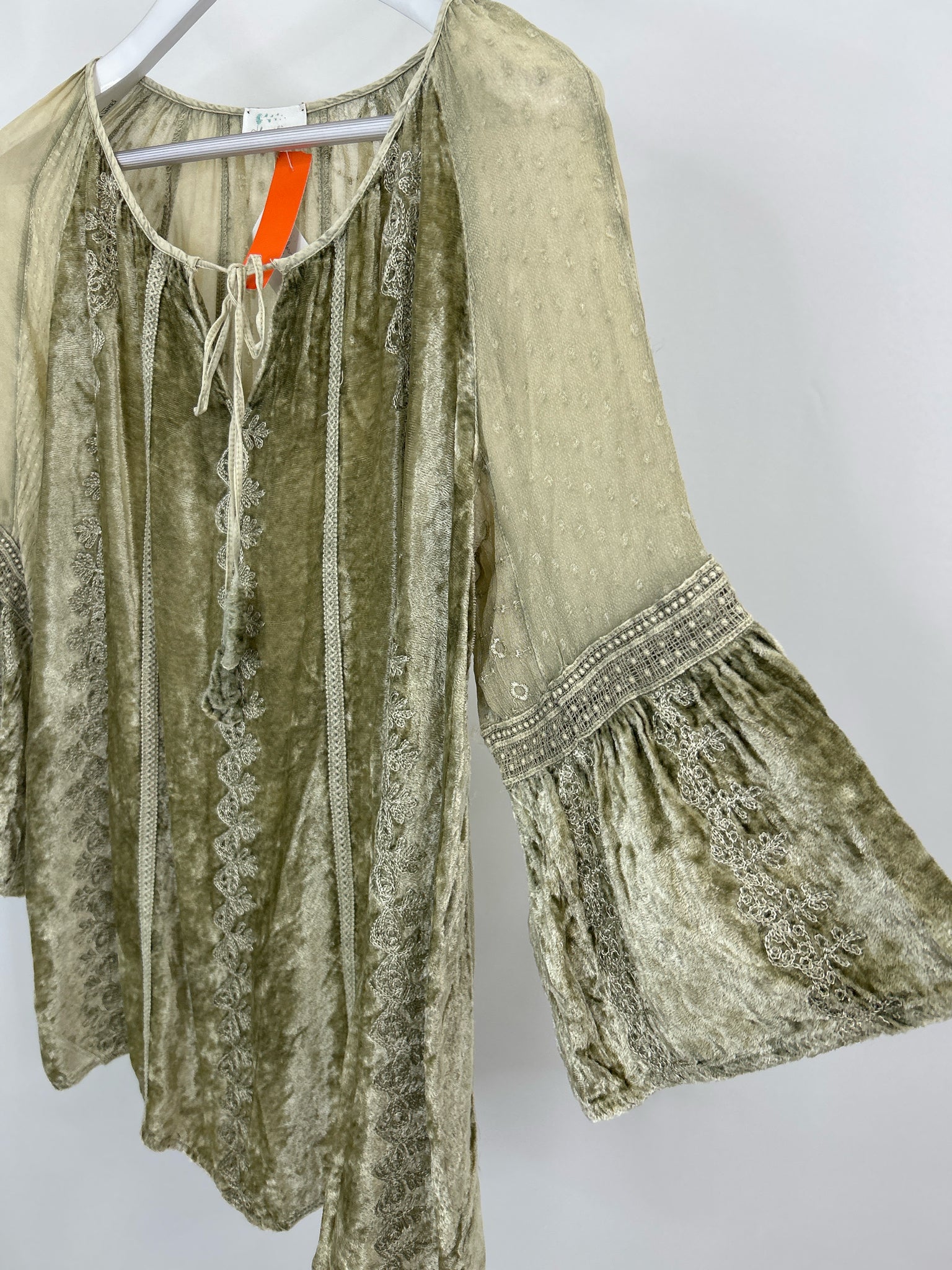 HAY PARKER Size M Light Olive Women Tunic NWT