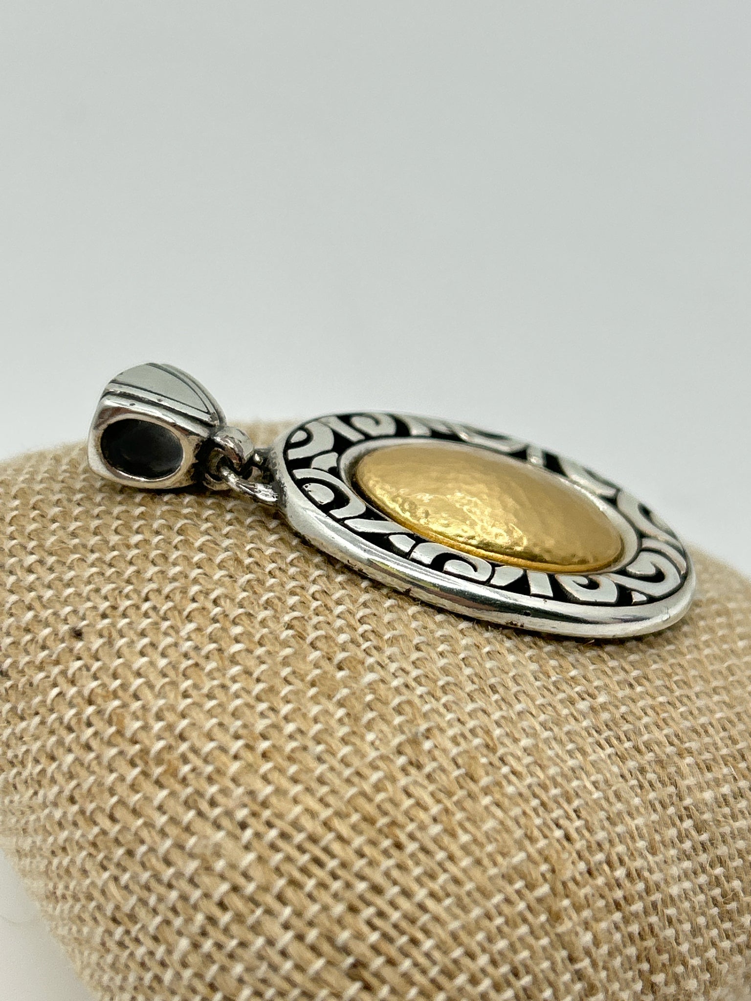 BRIGHTON Pendant