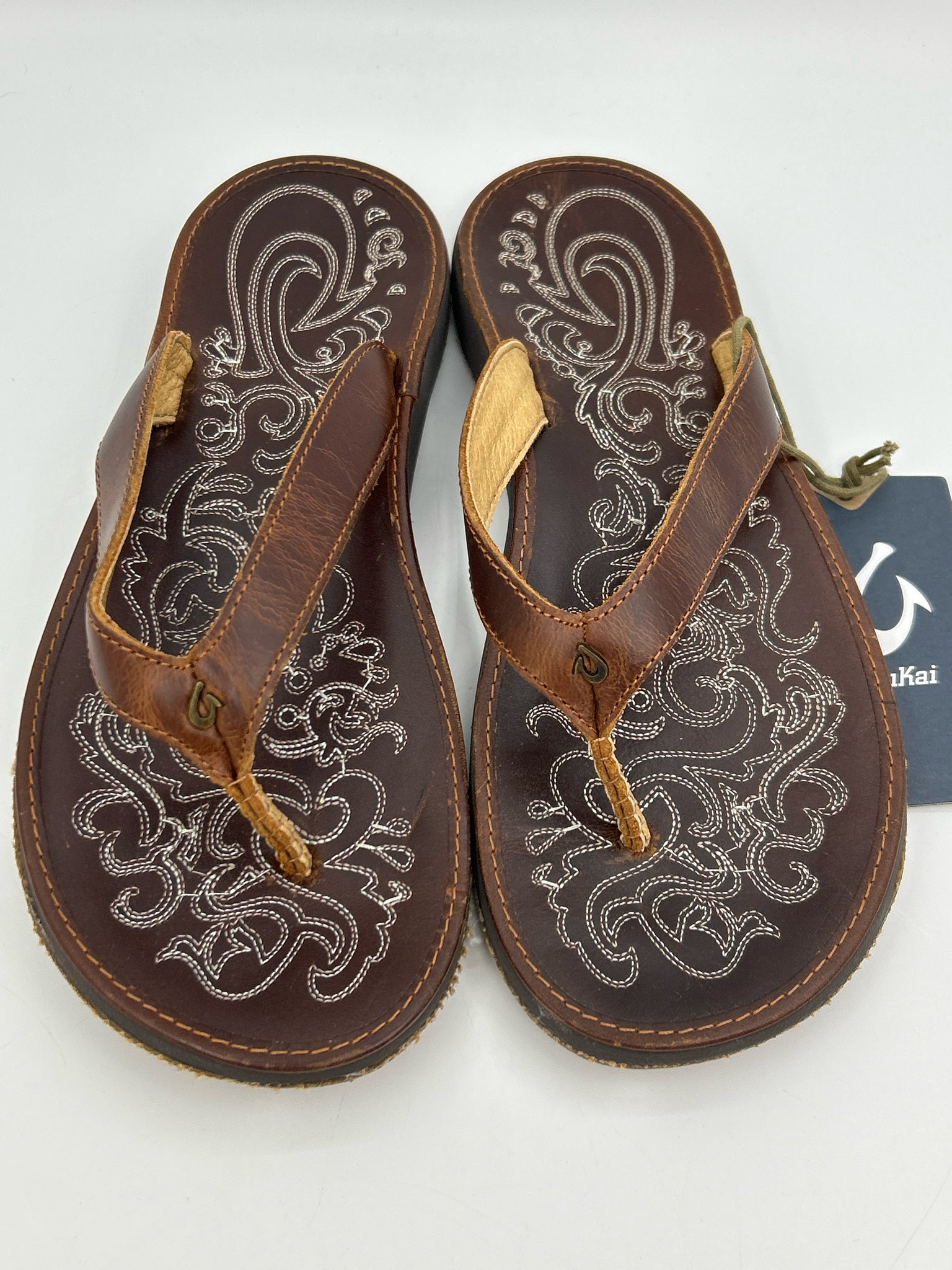 OLUKAI Size 9B Brown Women Sandal