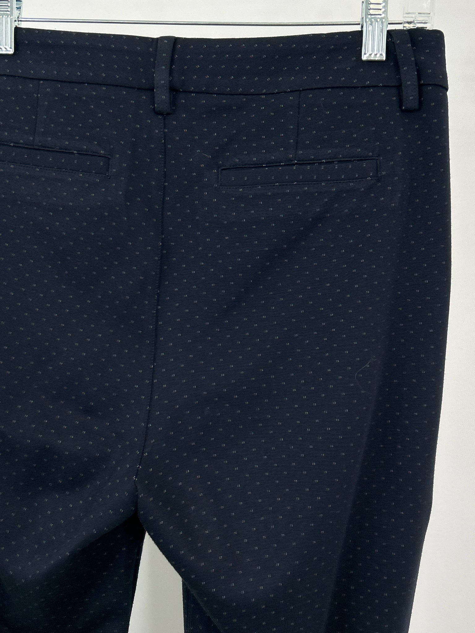 CABI Size 6 blue and white Women Pants